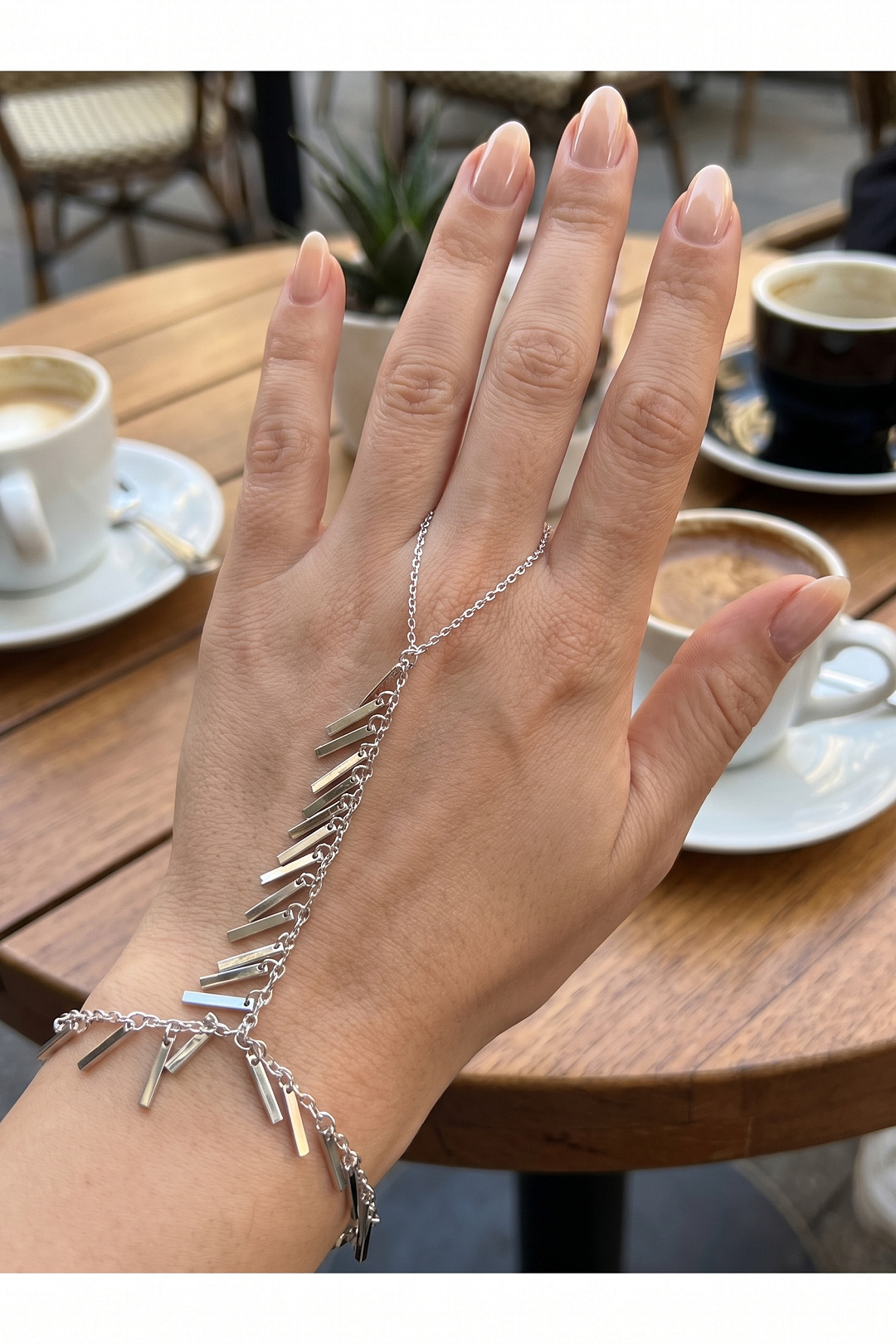 Gümüş Renk Pirinç Sarkıt Plaka Model Şahmeran - Lisinya Gümüş Renk Pirinç Sarkıt Plaka Model Şahmeran - Lisinya