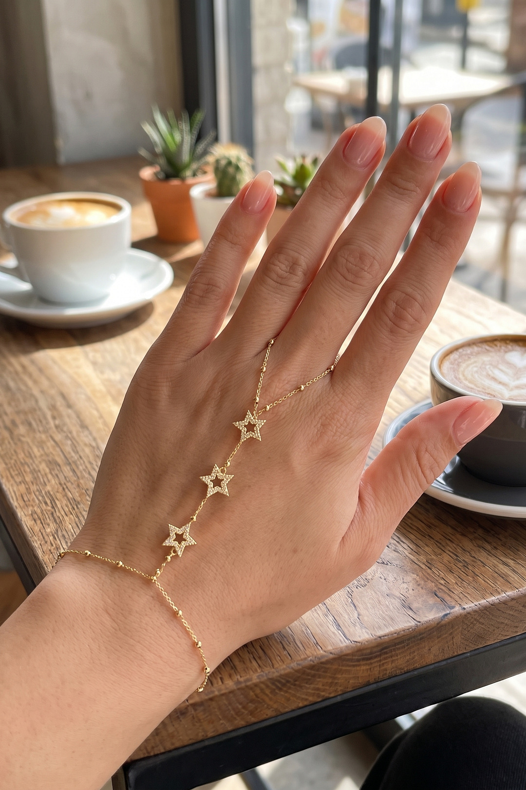 Gold Renk Pirinç Zirkon Taşlı Yıldız Model Şahmeran - Lisinya Gold Renk Pirinç Zirkon Taşlı Yıldız Model Şahmeran - Lisinya