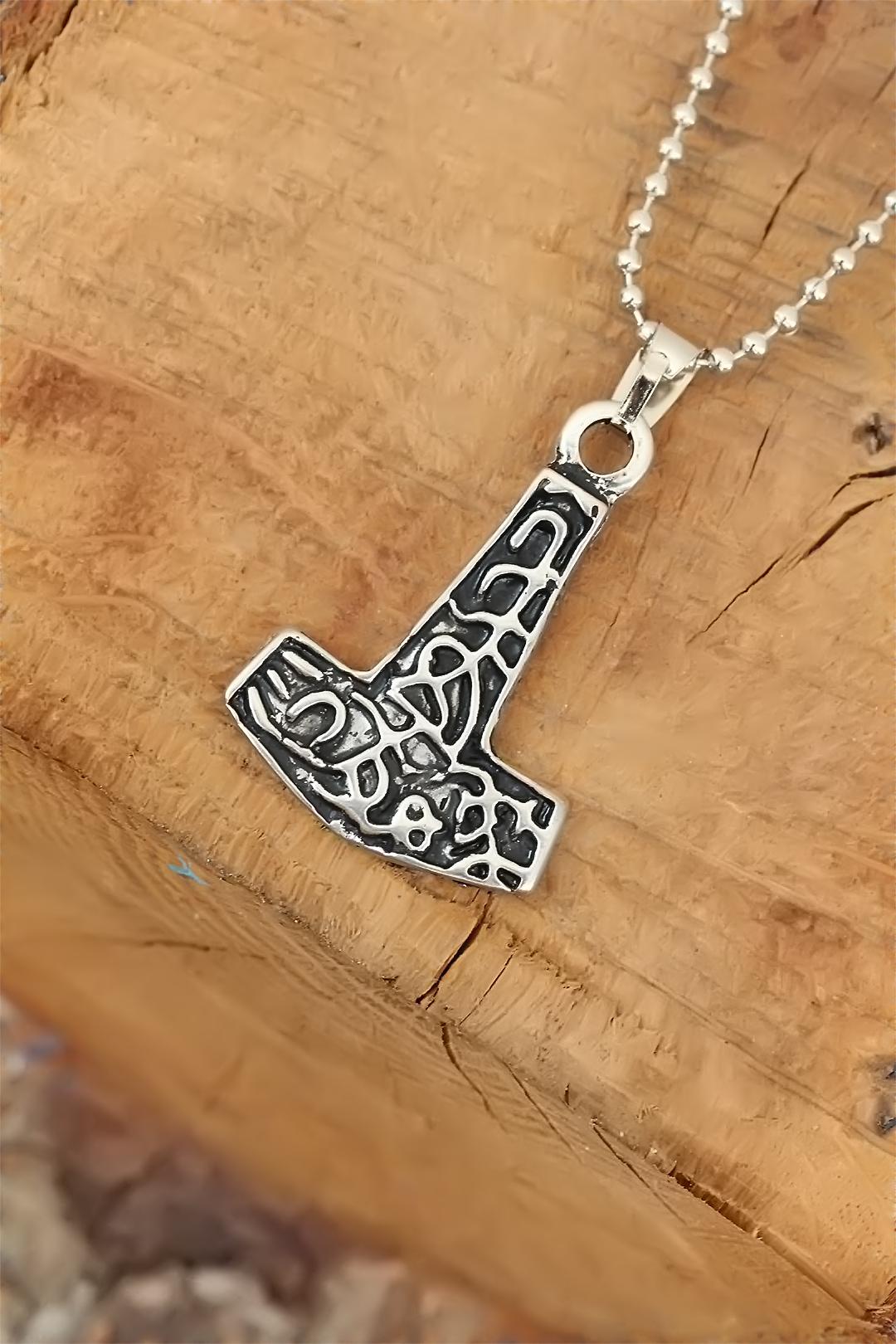 Gümüş Renk Metal Aksesuarlı Top Zincirli Erkek Kolye - Lisinya