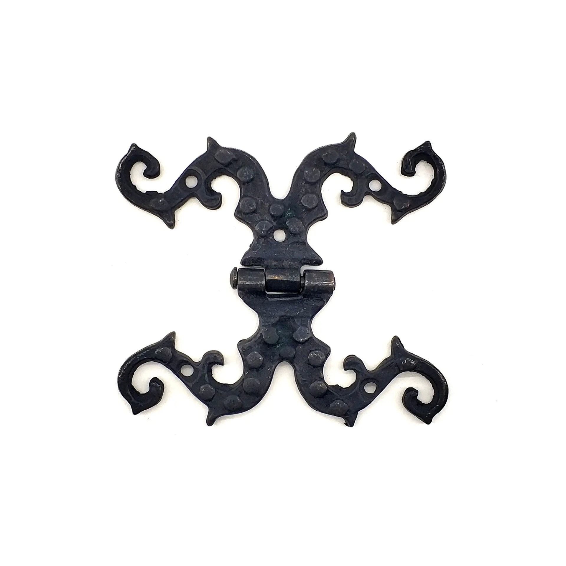 Antika Tarz Dekoratif Pirinç Süslü Menteşe - 100x90 Mm, Oksit - Lisinya Antika Tarz Dekoratif Pirinç Süslü Menteşe - 100x90 Mm, Oksit - Lisinya