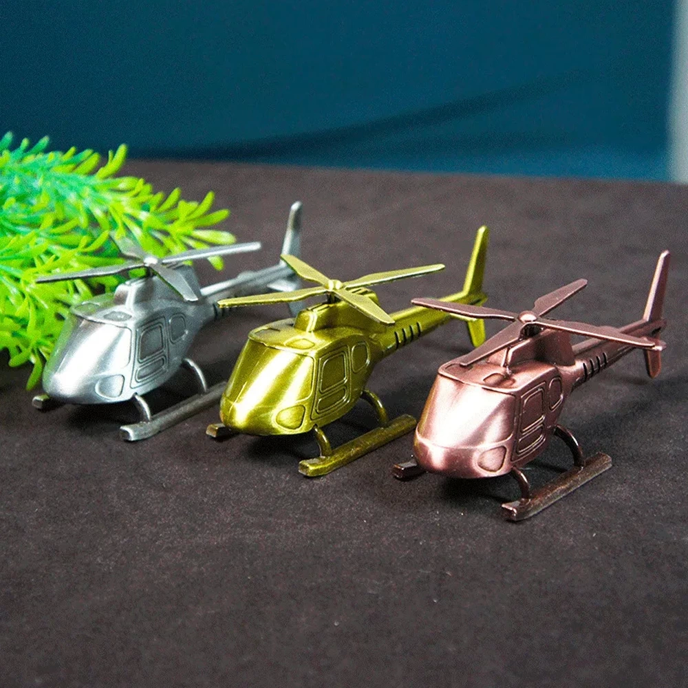 Dekoratif Metal Helikopter - Lisinya Dekoratif Metal Helikopter - Lisinya