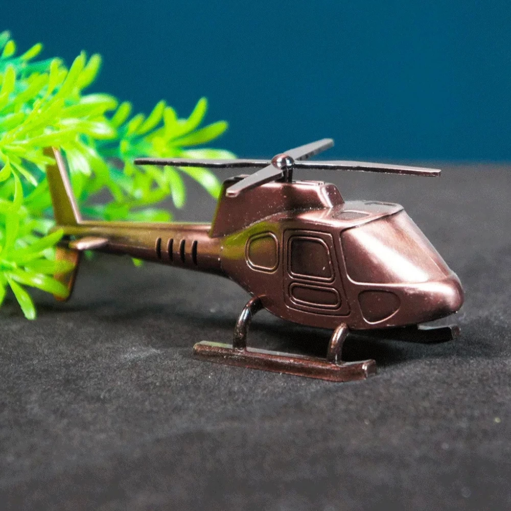 Dekoratif Metal Helikopter - Lisinya Dekoratif Metal Helikopter - Lisinya