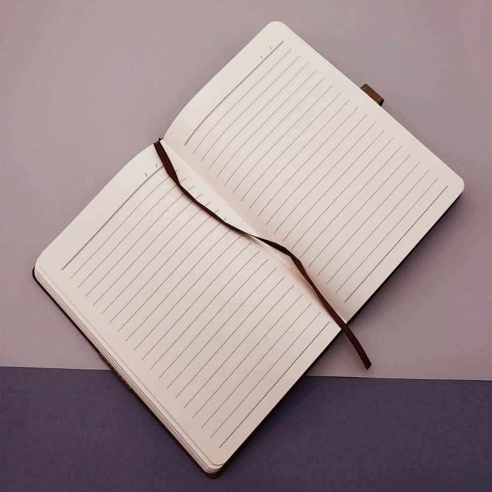 Deri  Defter - Lisinya