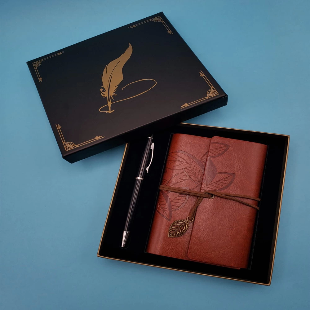 Deri Defter Ve Tükenmez Kalem - Lisinya