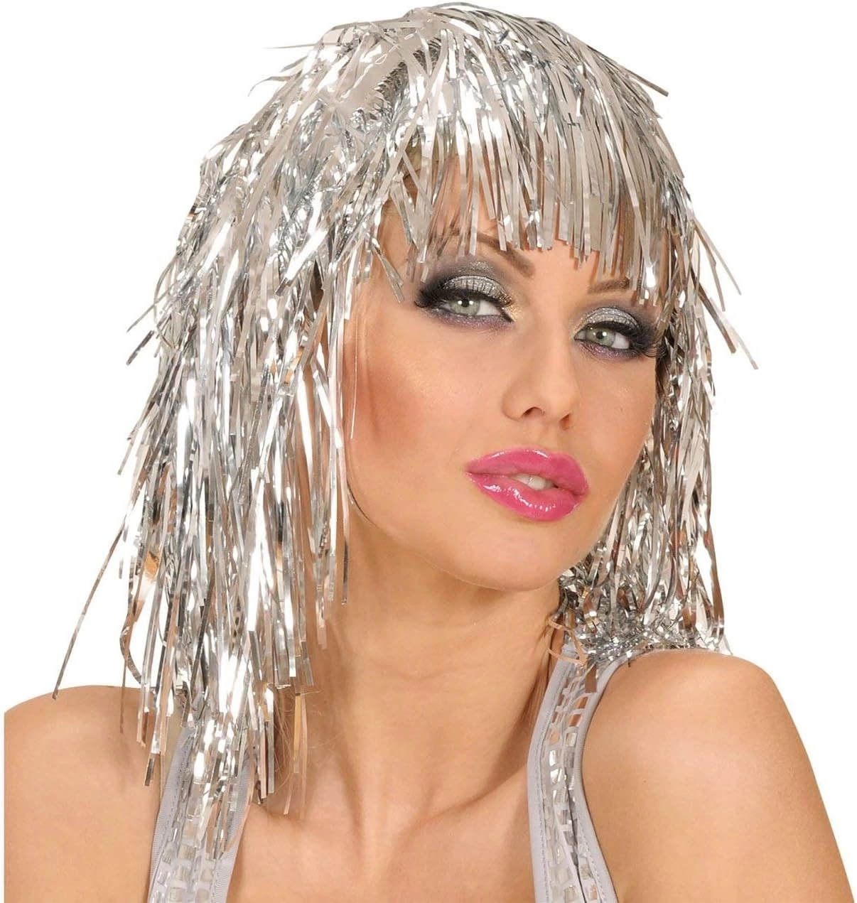 Gümüş Işıltılı Metalize Parti Peruğu - Lisinya Gümüş Işıltılı Metalize Parti Peruğu - Lisinya