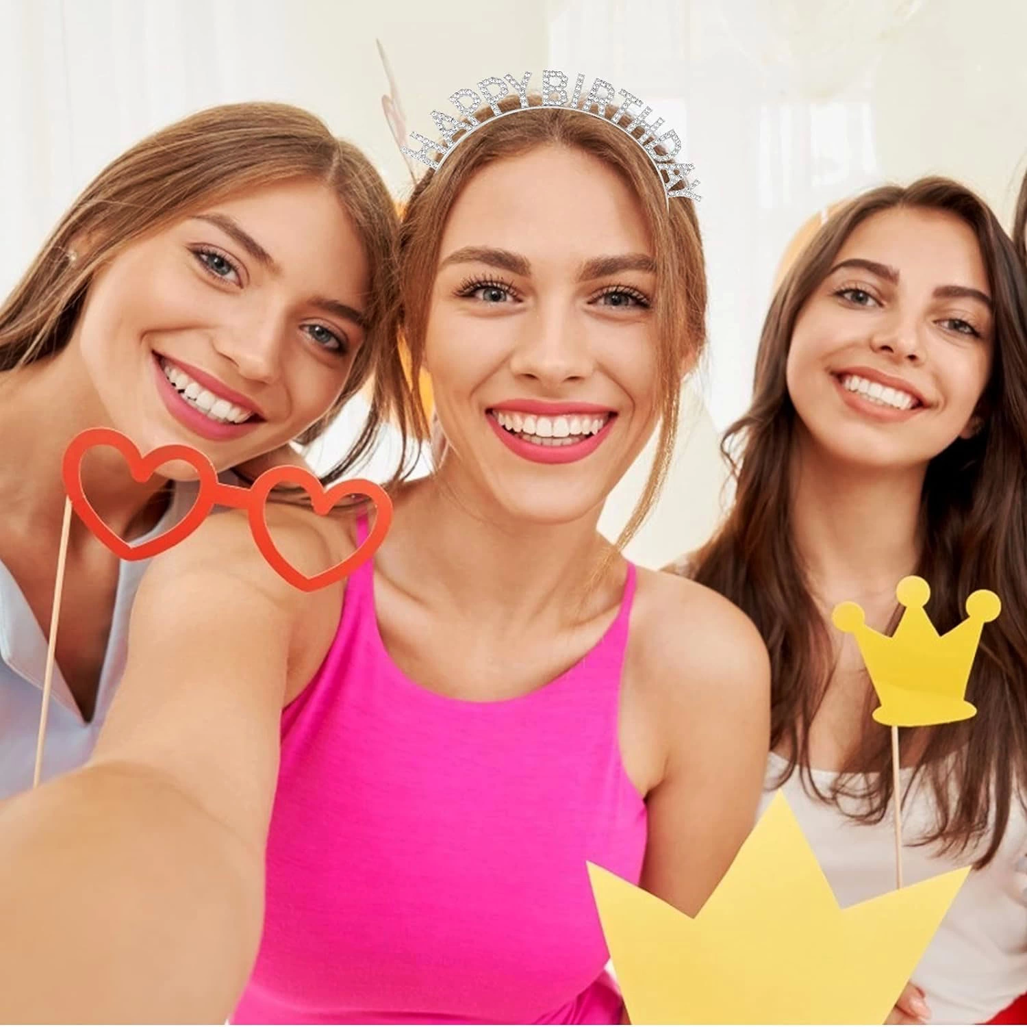 Gümüş Kristal Taşlı Happy Birthday Doğum Günü Tacı İthal Ürün A Kalite 17x16 Cm - Lisinya Gümüş Kristal Taşlı Happy Birthday Doğum Günü Tacı İthal Ürün A Kalite 17x16 Cm - Lisinya