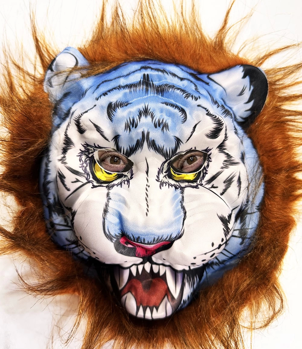 Kahverengi Saçlu Köpek Kurt Kaplan Maskesi Mega Peluş 34 No - Lisinya