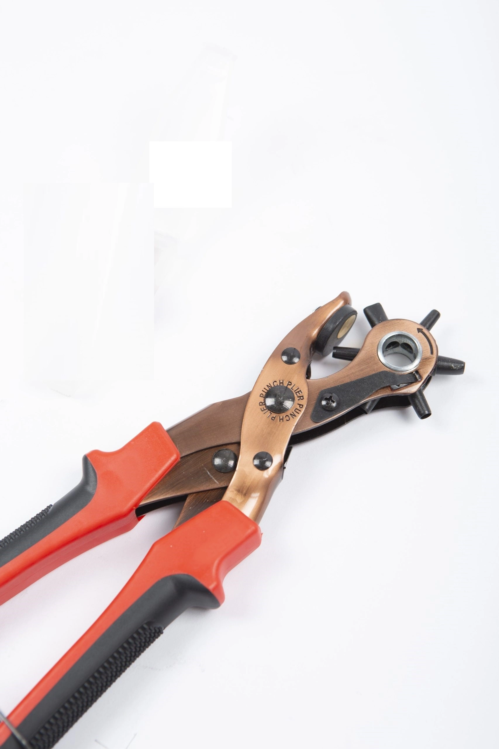 Kemer - Deri Delme Pensesi 6 Farklı Oval Ve Yuvarlak Delikler - Lisinya