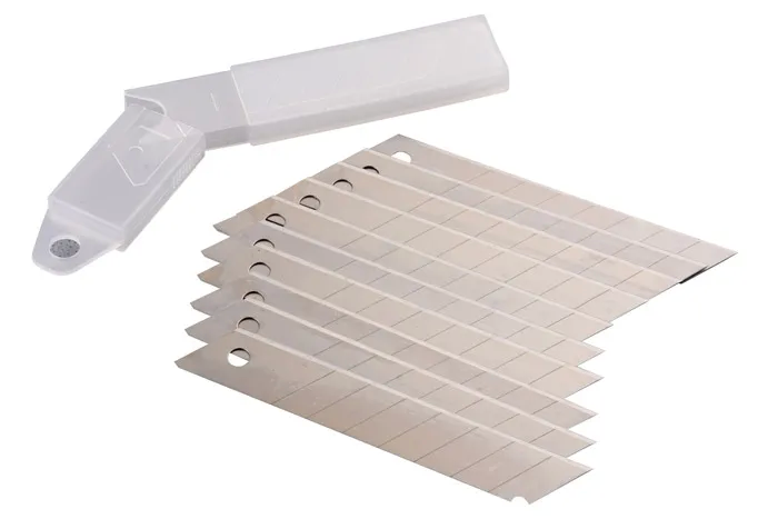 Maket Bıçağı - Falçata Ağzı - Yedeği Kalın 18mm - 10 Adet - Lisinya Maket Bıçağı - Falçata Ağzı - Yedeği Kalın 18mm - 10 Adet - Lisinya