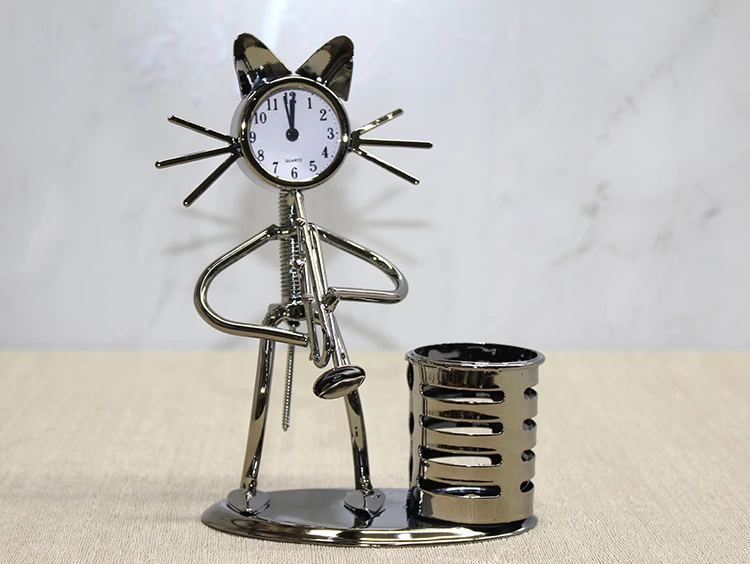 Metal Saksafon Çalan Kedi Müzisyen Saat Ve Kalemlik Alk4346 - Lisinya