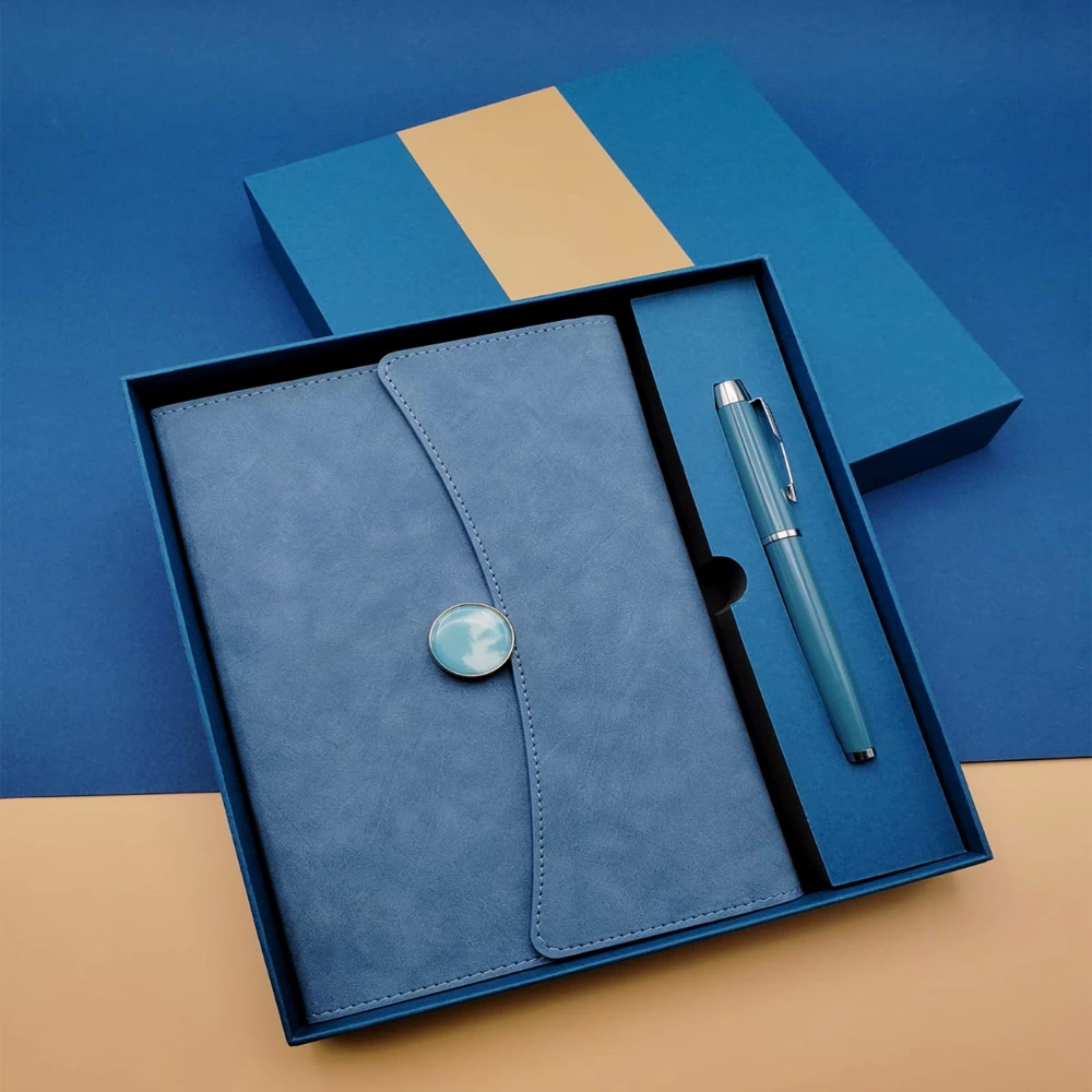 Özel Tasarım Defter Kalem Seti - Lisinya Özel Tasarım Defter Kalem Seti - Lisinya