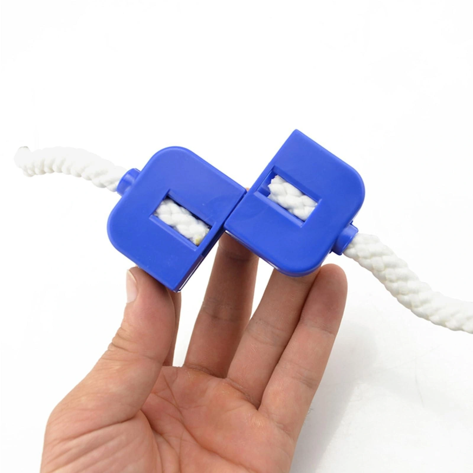 Sihirli İp Kutusu - İp Kesme Ve Birleştirme İllüzyon Gösterisi - Lisinya Sihirli İp Kutusu - İp Kesme Ve Birleştirme İllüzyon Gösterisi - Lisinya