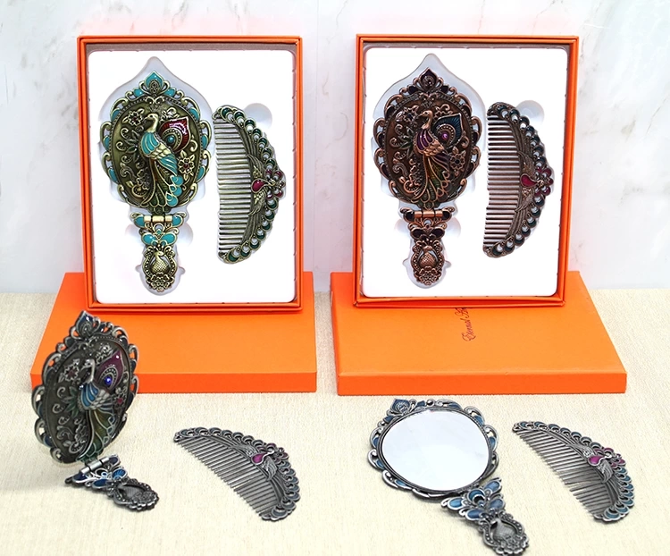 Tavuskuşu Katlanabilir Ayna Ve Tarak Seti Orta Boy Alk4983 - Lisinya