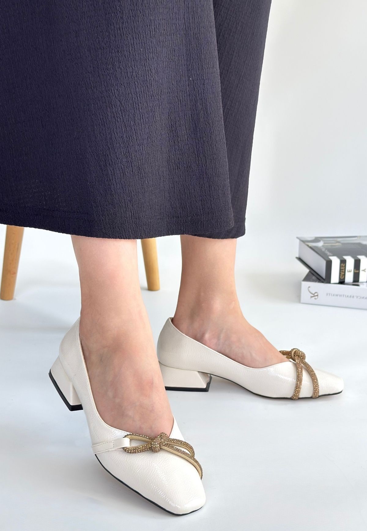 Estay Ten Rugan Topuklu Ayakkabı - Lisinya Estay Ten Rugan Topuklu Ayakkabı - Lisinya