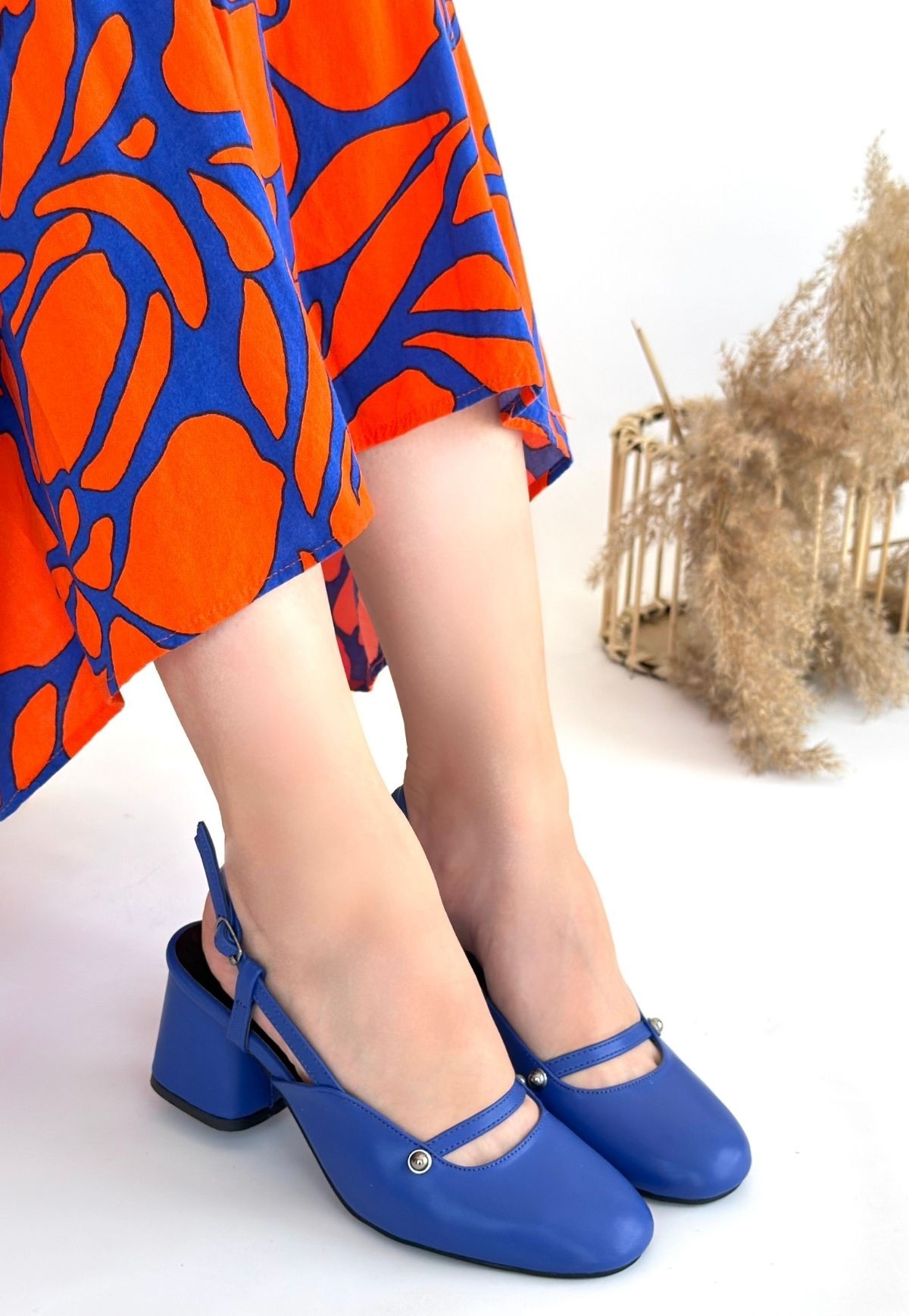 Jecci Mavi Cilt Topuklu Ayakkabı - Lisinya Jecci Mavi Cilt Topuklu Ayakkabı - Lisinya