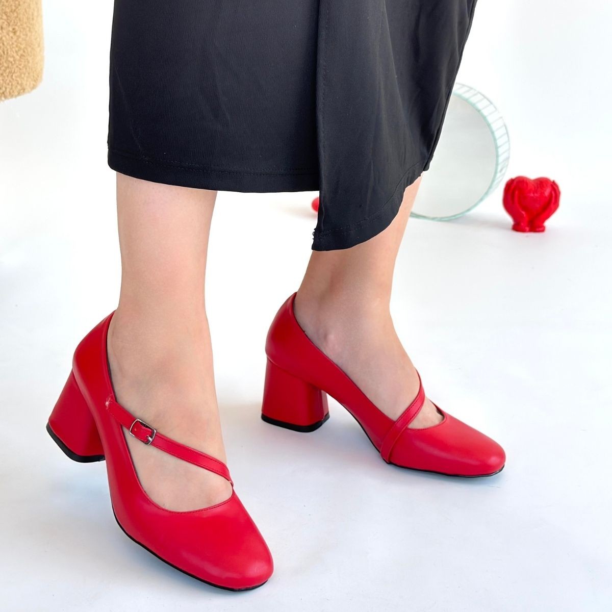 Kier Kırmızı Cilt Topuklu Ayakkabı - Lisinya