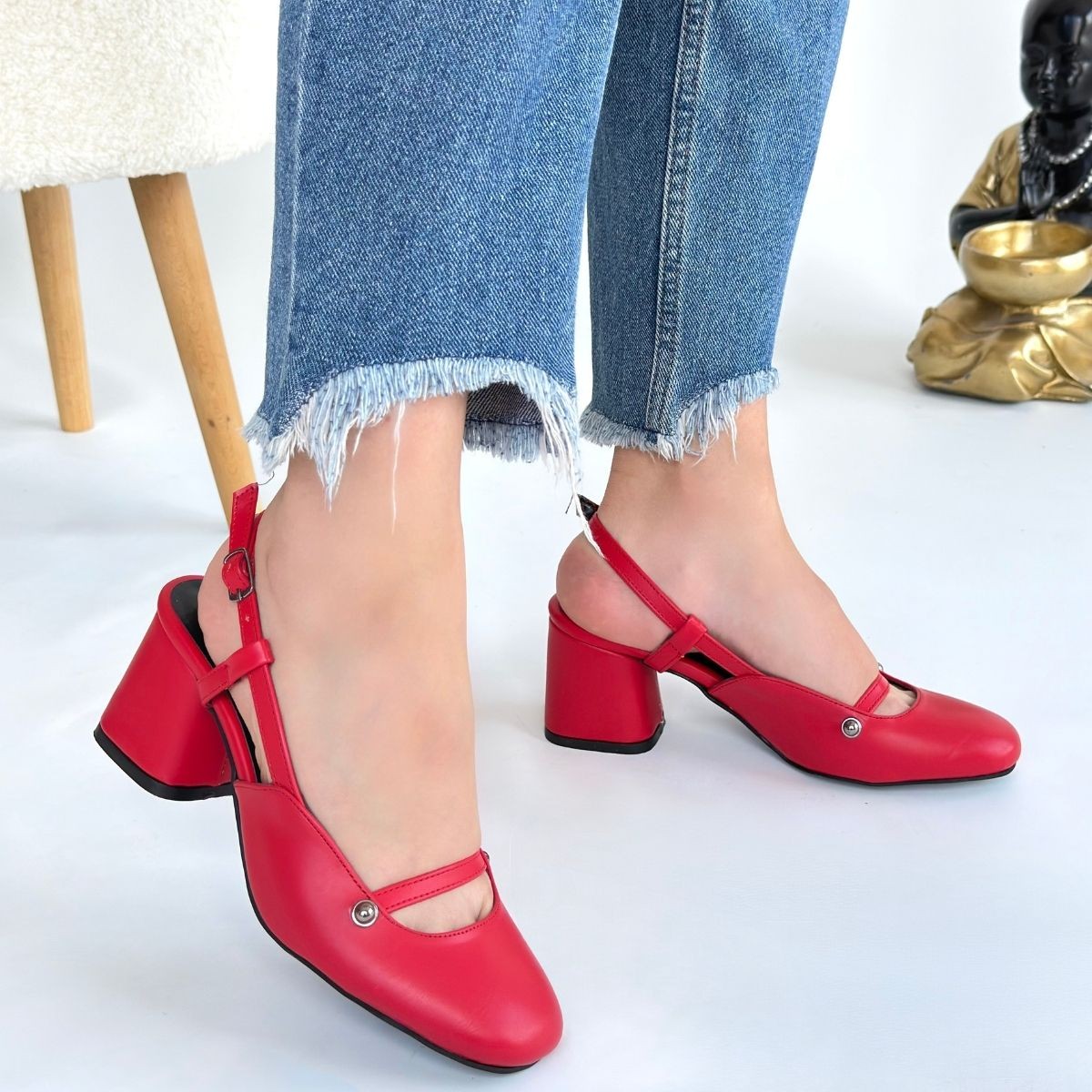 Jecci Kırmızı Cilt Topuklu Ayakkabı - Lisinya Jecci Kırmızı Cilt Topuklu Ayakkabı - Lisinya