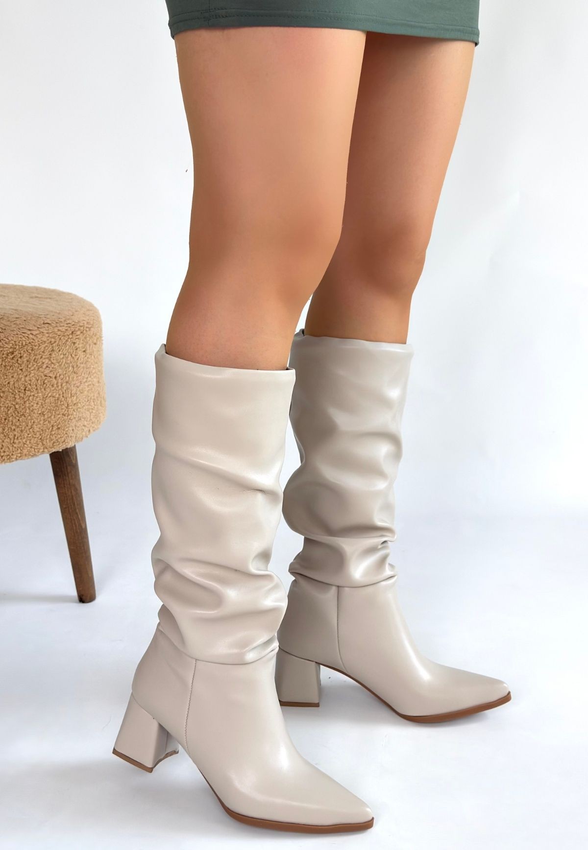 Piyat Ten Cilt Topuklu Çizme - Lisinya Piyat Ten Cilt Topuklu Çizme - Lisinya