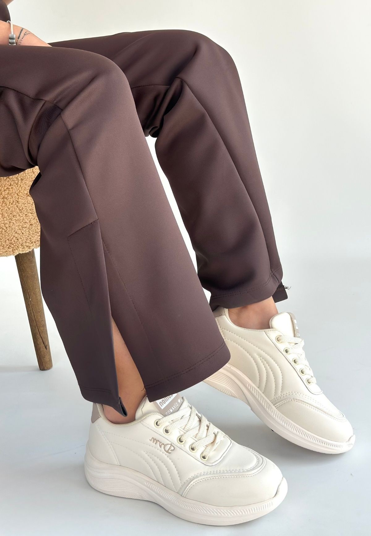 Yejja Bej Cilt Bağcıklı Spor Ayakkabı - Lisinya