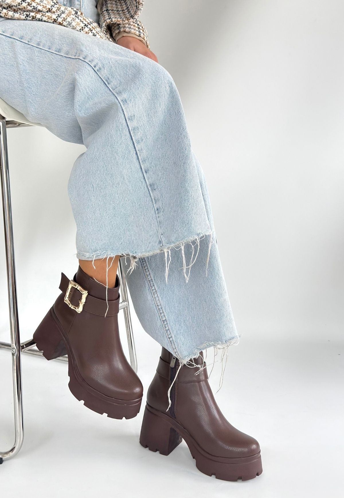 Pinma Kahverengi Cilt Topuklu Bot - Lisinya Pinma Kahverengi Cilt Topuklu Bot - Lisinya