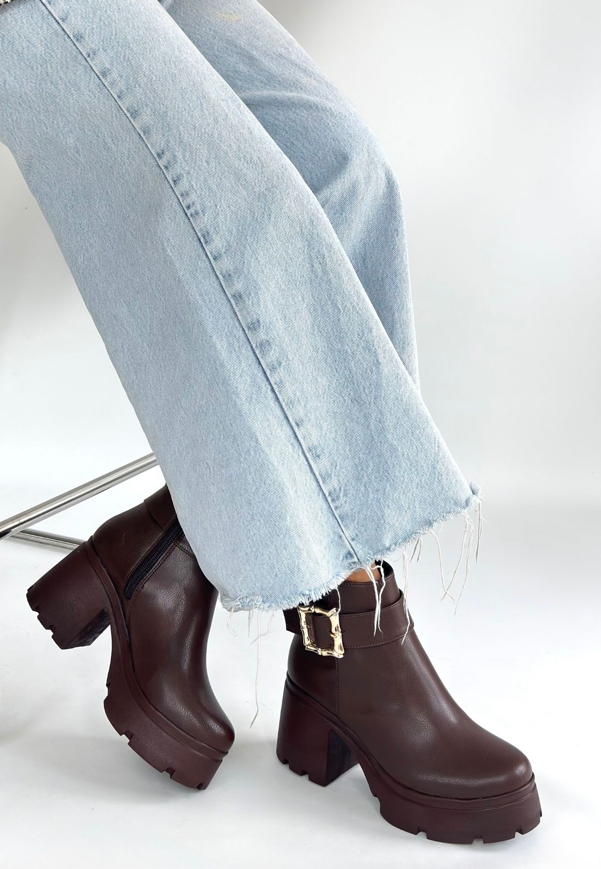 Pinma Kahverengi Cilt Topuklu Bot - Lisinya