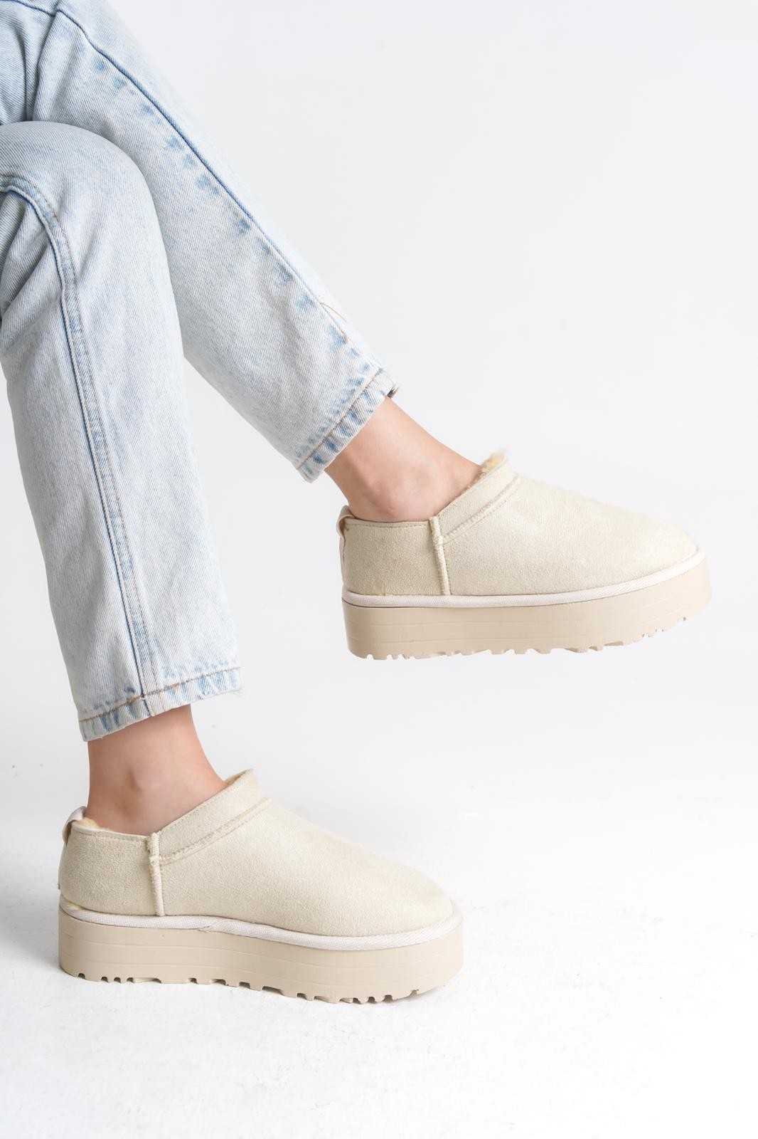 Mitay Bej Süet Bot - Lisinya Mitay Bej Süet Bot - Lisinya