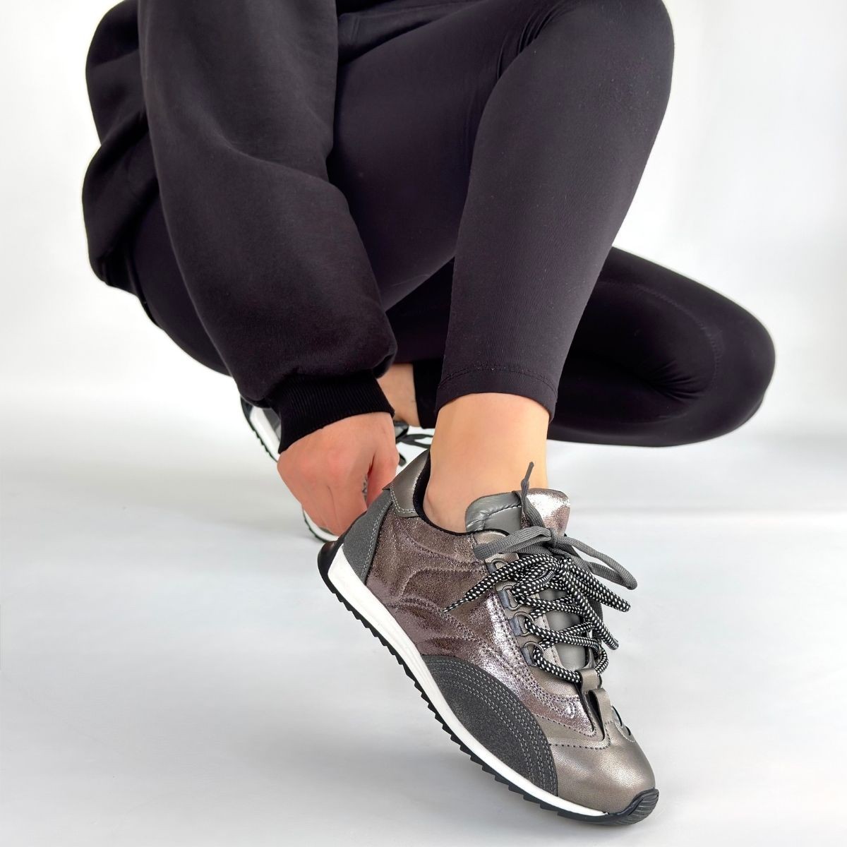 Ranu Platin Cilt Paraşüt Detaylı Bağcıklı Spor Ayakkabı - Lisinya