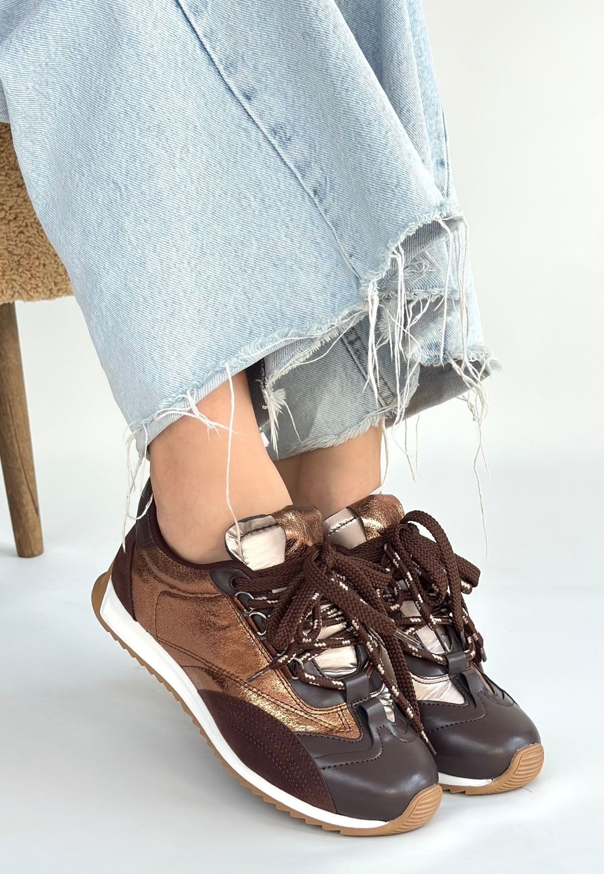 Ranu Kahverengi Cilt Paraşüt Detaylı Bağcıklı Spor Ayakkabı - Lisinya