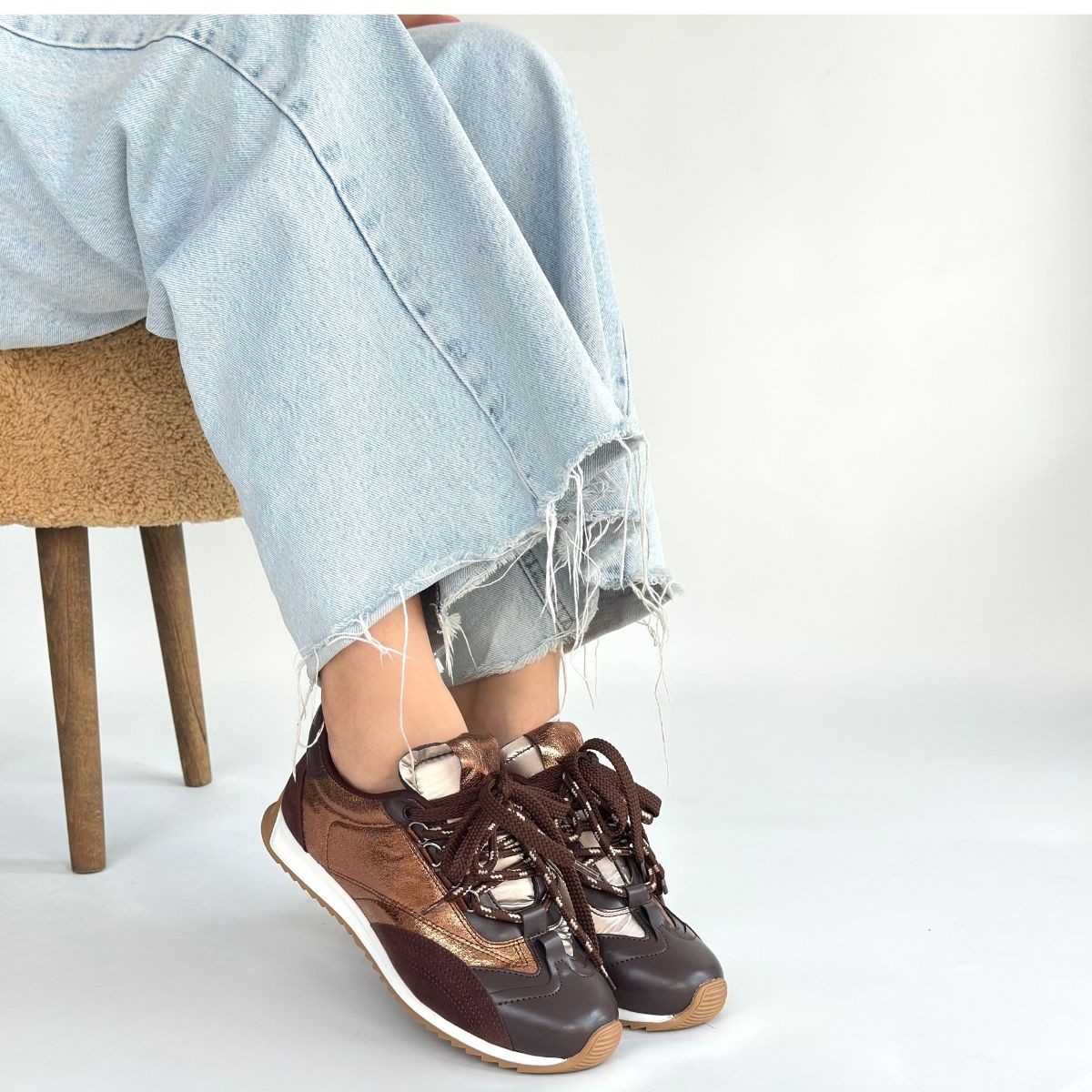 Ranu Kahverengi Cilt Paraşüt Detaylı Bağcıklı Spor Ayakkabı - Lisinya