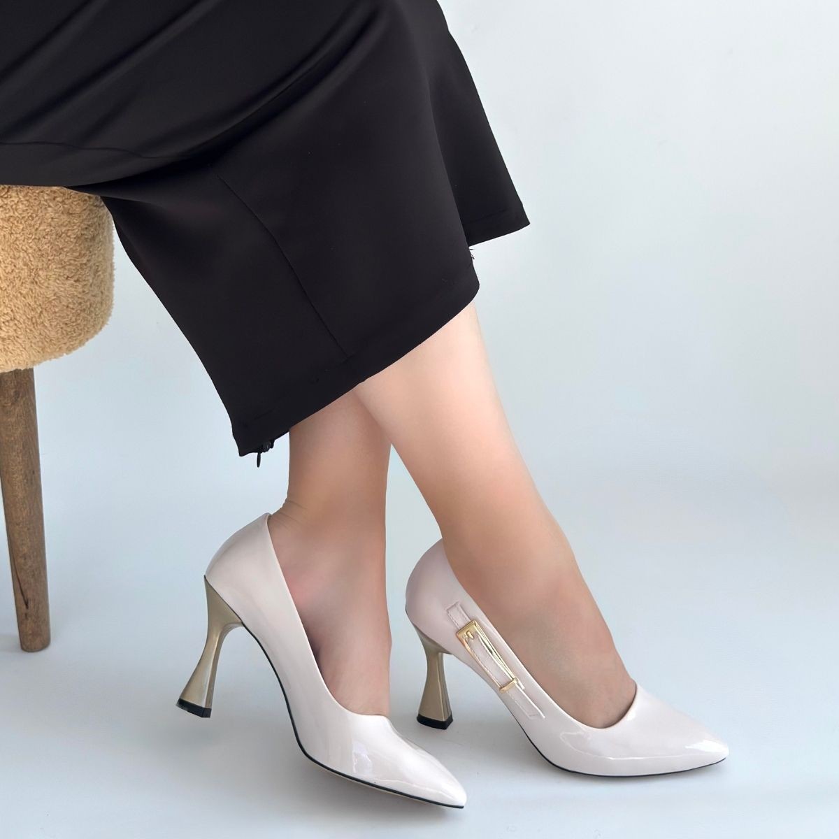 Motya Bej Rugan Topuklu Ayakkabı - Lisinya