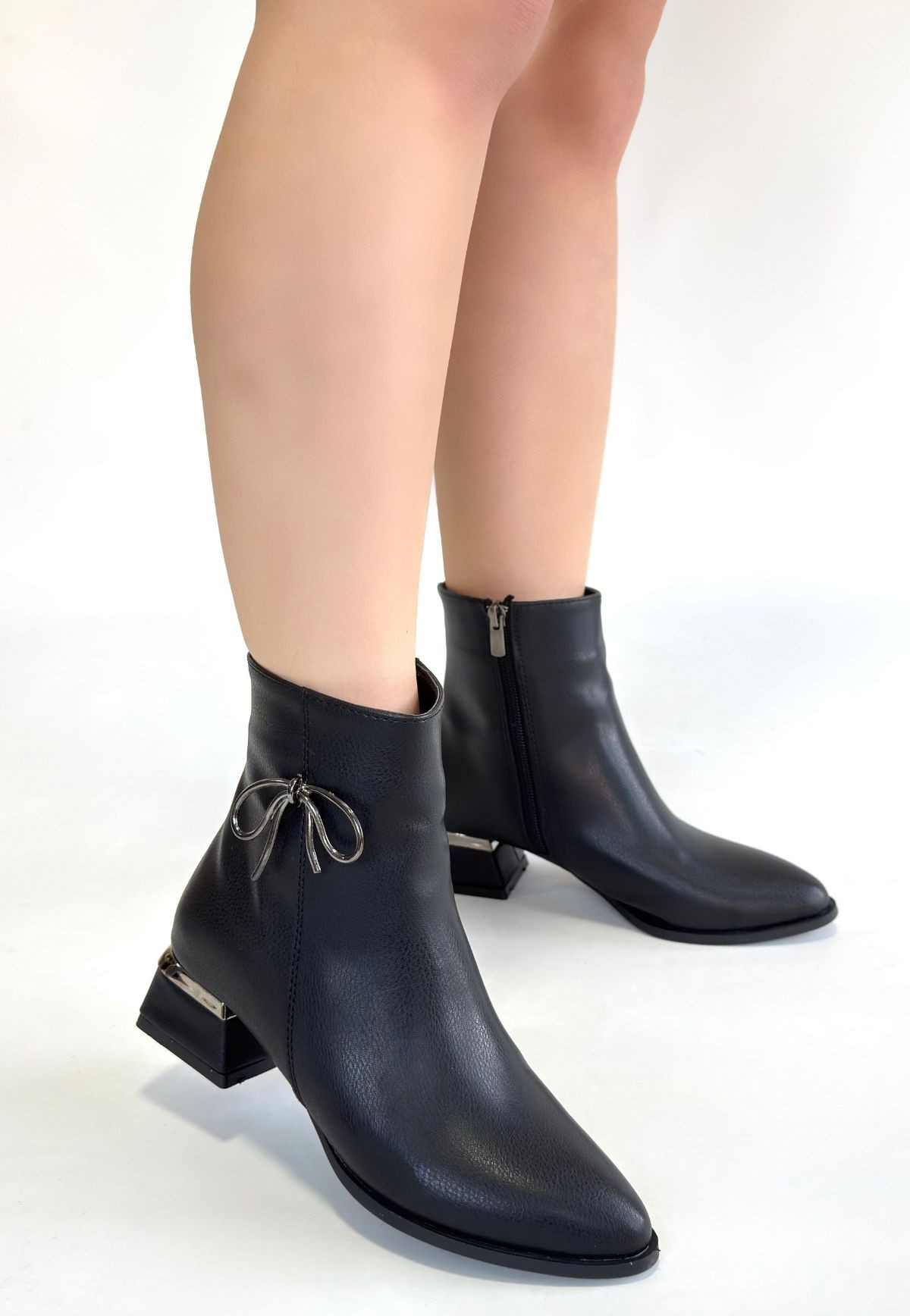 Harly Siyah Cilt Topuklu Bot - Lisinya