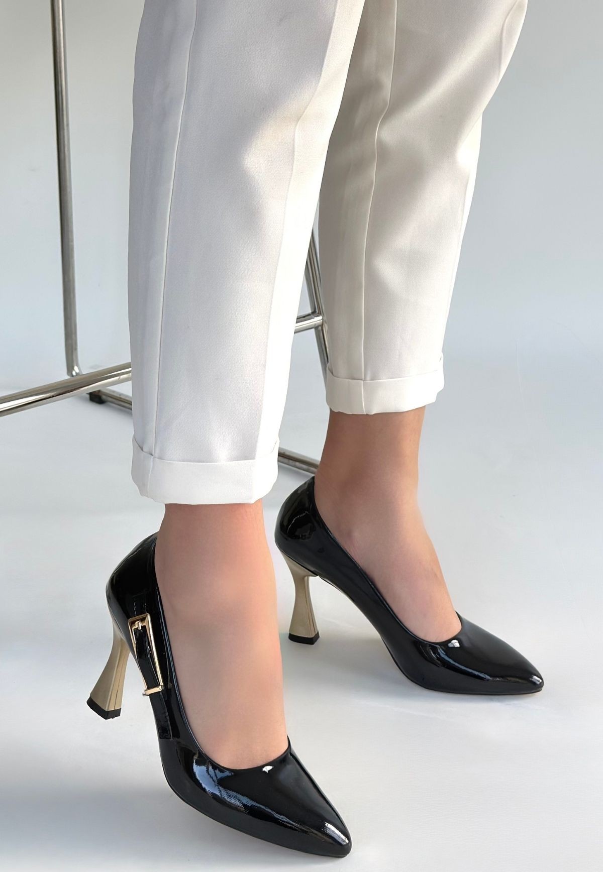 Motya Siyah Rugan Topuklu Ayakkabı - Lisinya