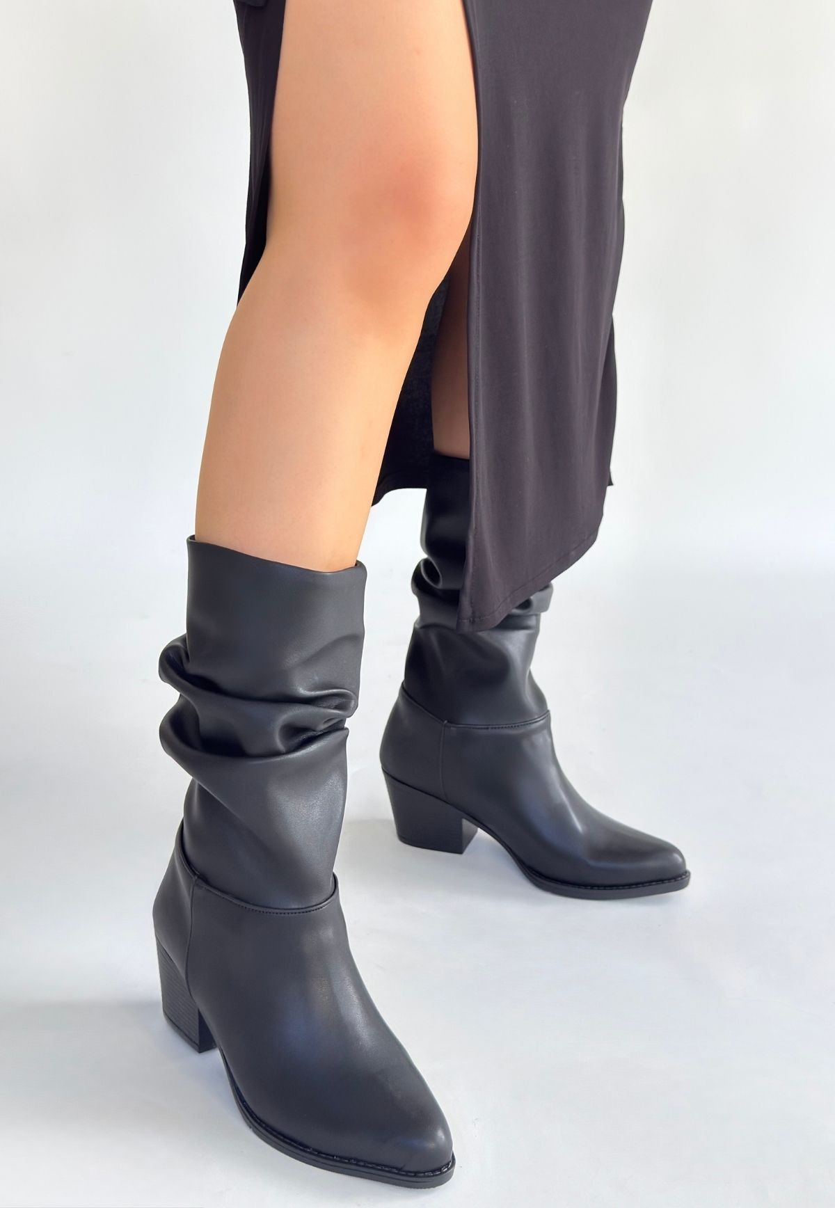 Yior Siyah Cilt Topuklu Bot - Lisinya Yior Siyah Cilt Topuklu Bot - Lisinya