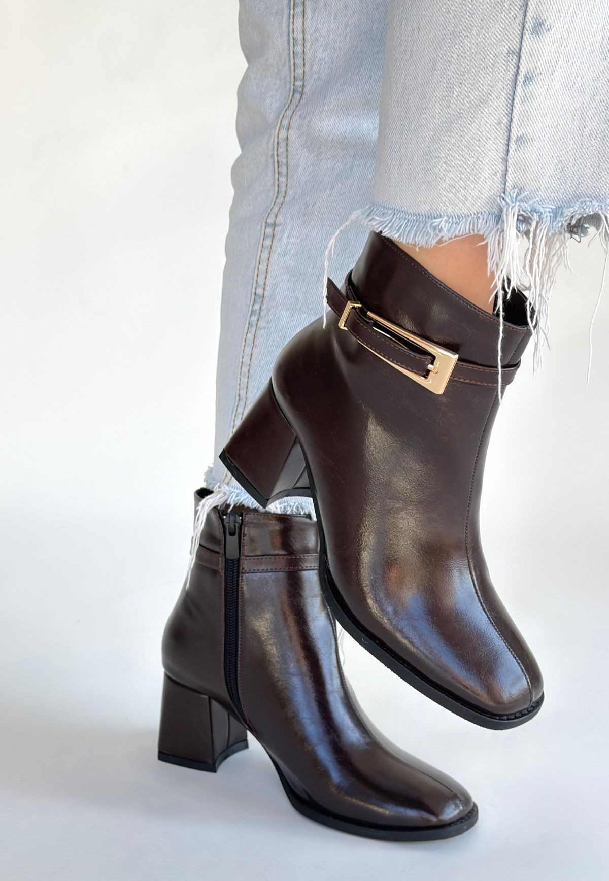 Rivav Acı Kahve Rugan Topuklu Bot - Lisinya