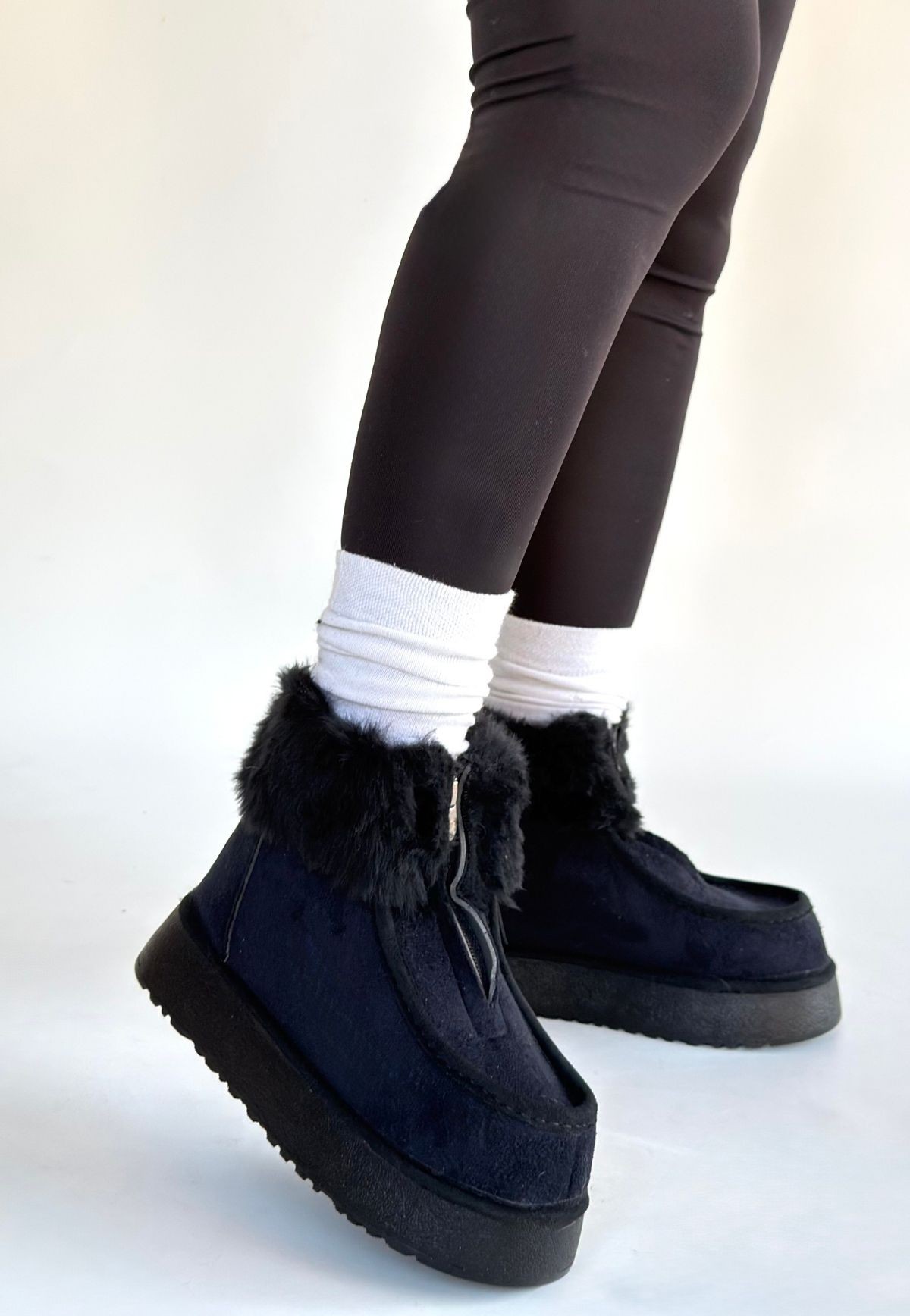 Zinya Siyah Süet Bot - Lisinya Zinya Siyah Süet Bot - Lisinya