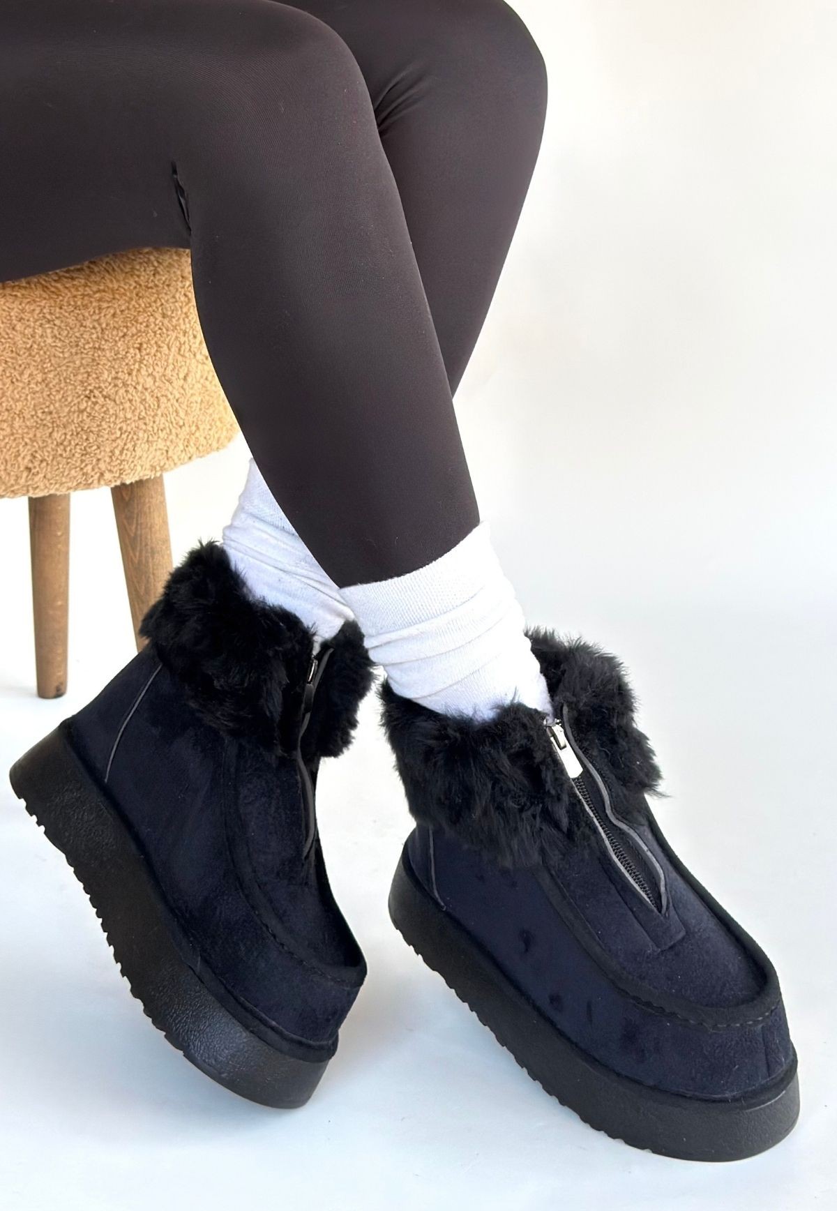 Zinya Siyah Süet Bot - Lisinya Zinya Siyah Süet Bot - Lisinya