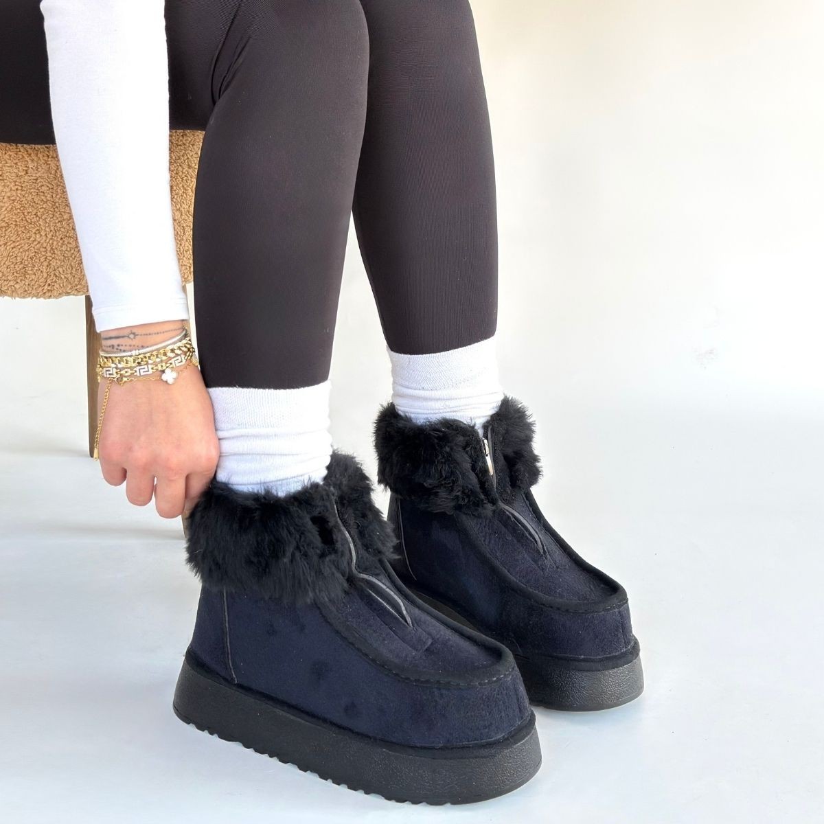 Zinya Siyah Süet Bot - Lisinya Zinya Siyah Süet Bot - Lisinya