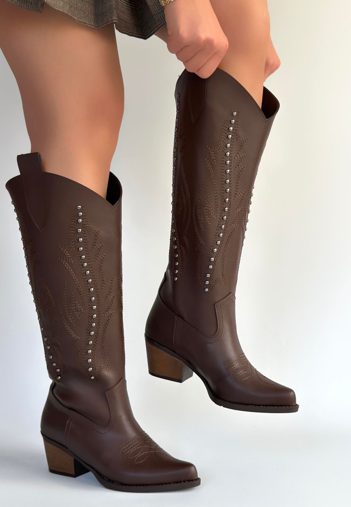 Meof Acı Kahve Cilt Topuklu Çizme - Lisinya Meof Acı Kahve Cilt Topuklu Çizme - Lisinya