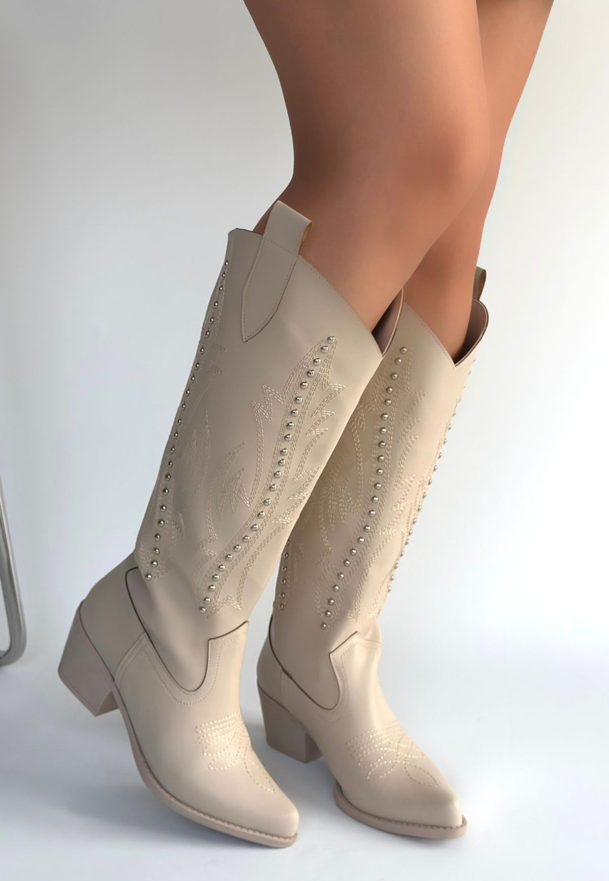 Meof Bej Cilt Topuklu Çizme - Lisinya