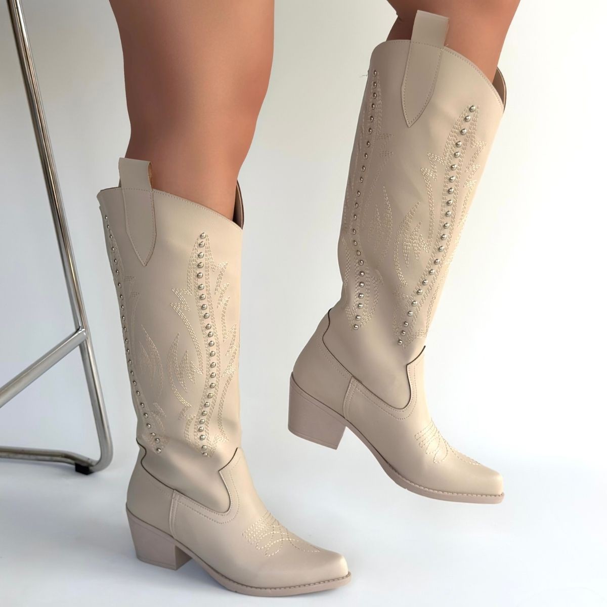 Meof Bej Cilt Topuklu Çizme - Lisinya