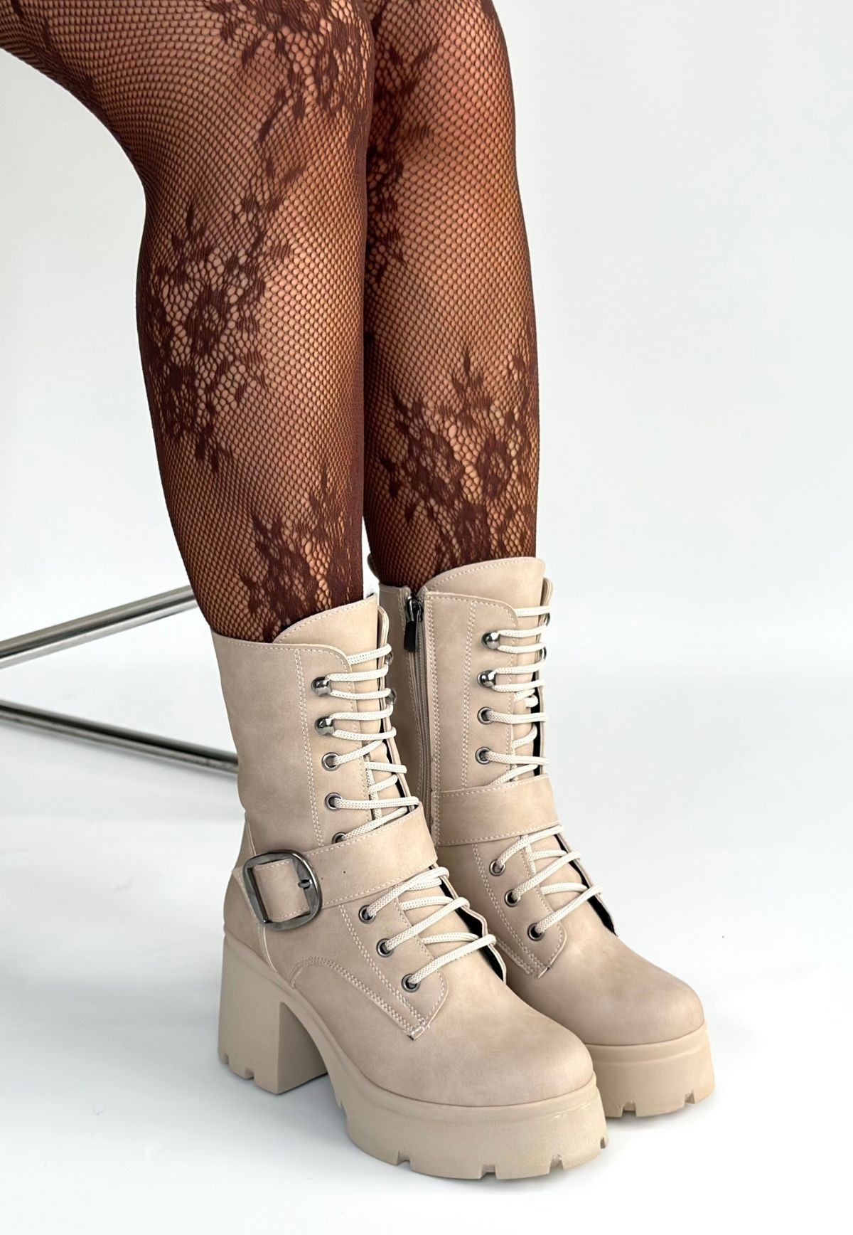 Linma Bej Nubuk Bağcıklı Topuklu Bot - Lisinya