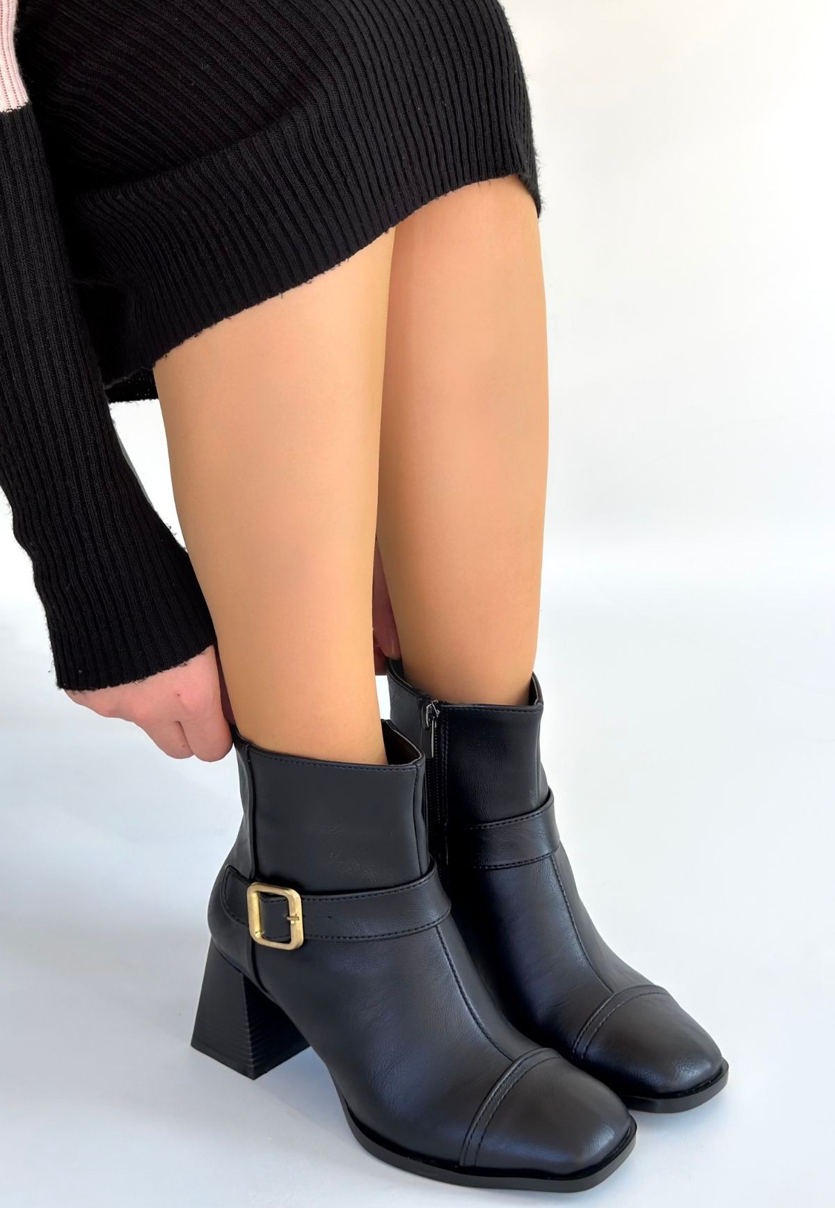 Mejjo Siyah Cilt Topuklu Bot - Lisinya