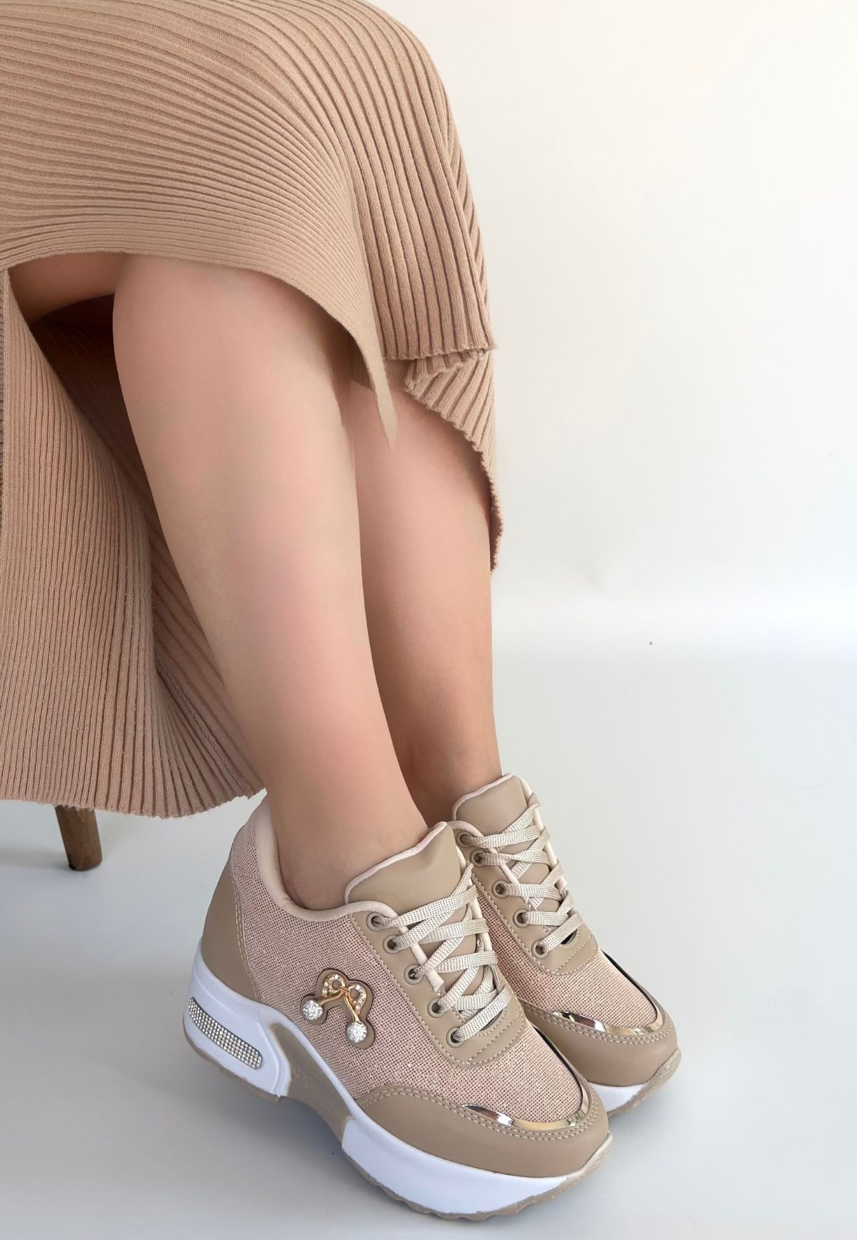 Wody Bej Cilt Simli Bağcıklı Spor Ayakkabı - Lisinya