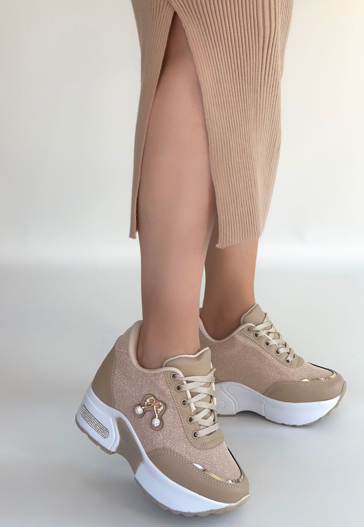 Wody Bej Cilt Simli Bağcıklı Spor Ayakkabı - Lisinya