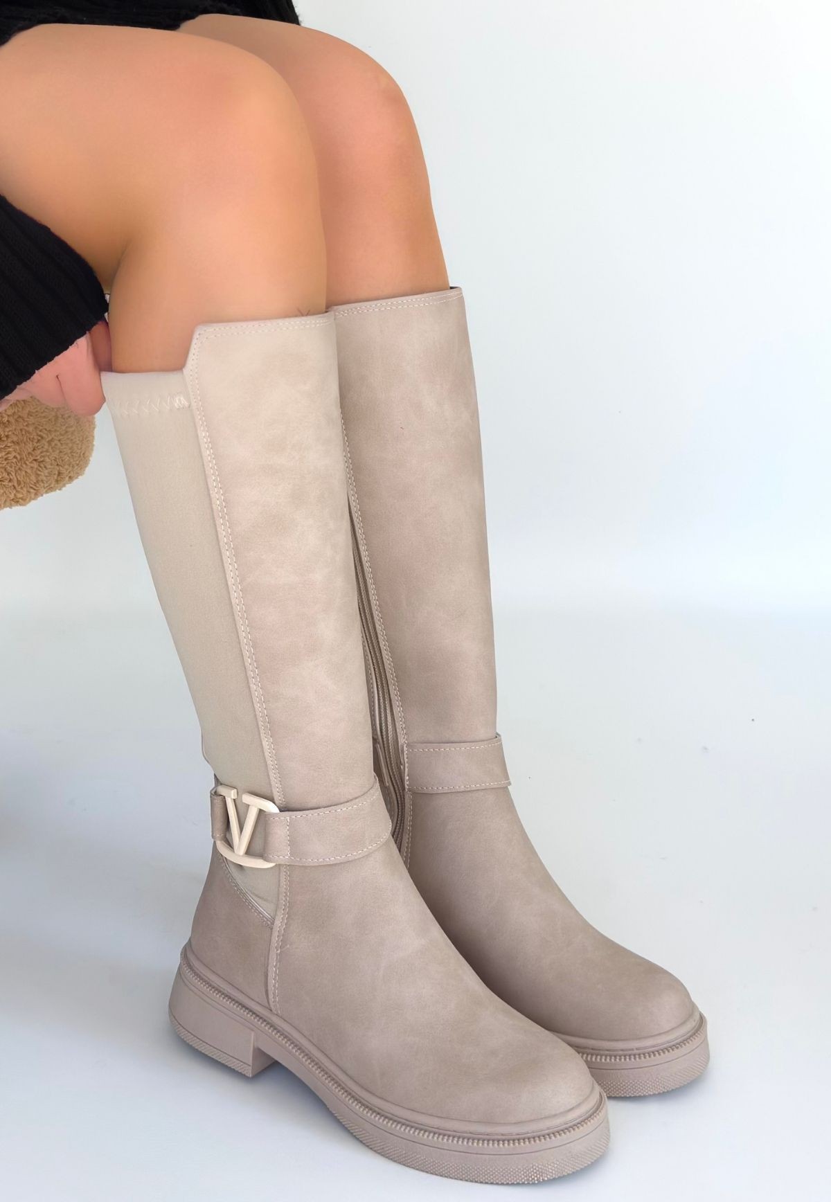 Diona Bej Nubuk Çizme - Lisinya