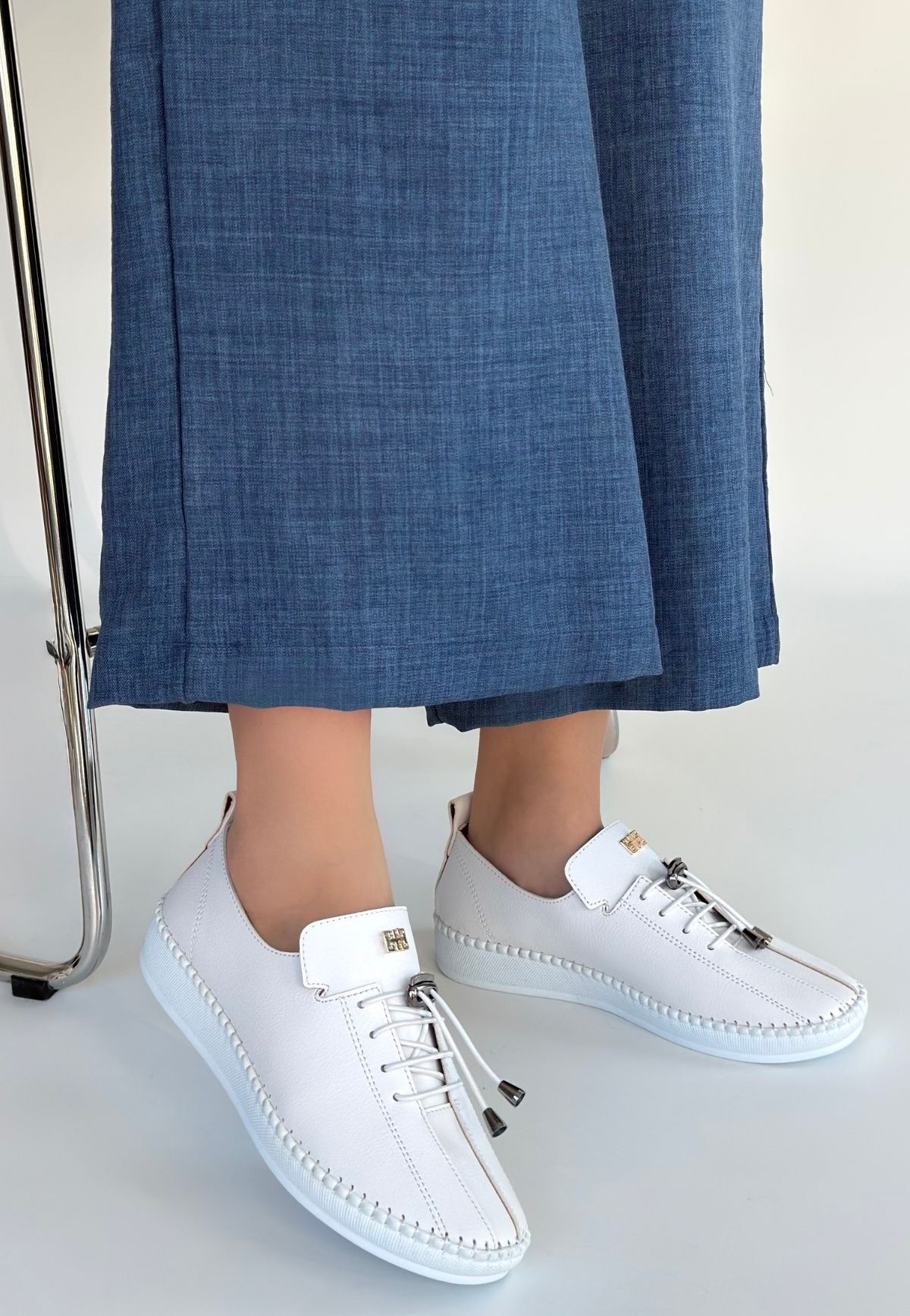 Warte Beyaz Deri Bağcıklı Spor Ayakkabı - Lisinya