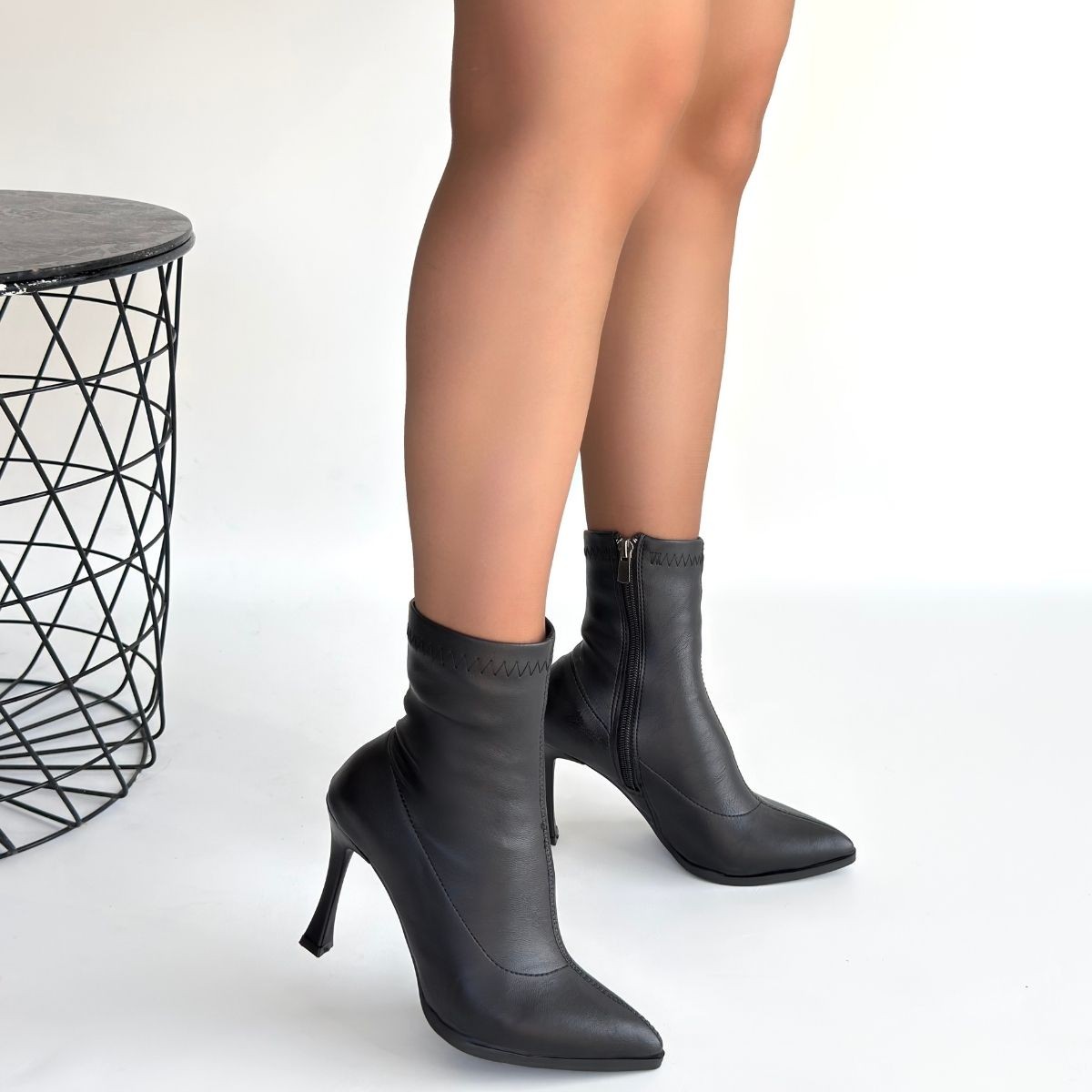 Orjen Siyah Cilt Streç Topuklu Bot - Lisinya