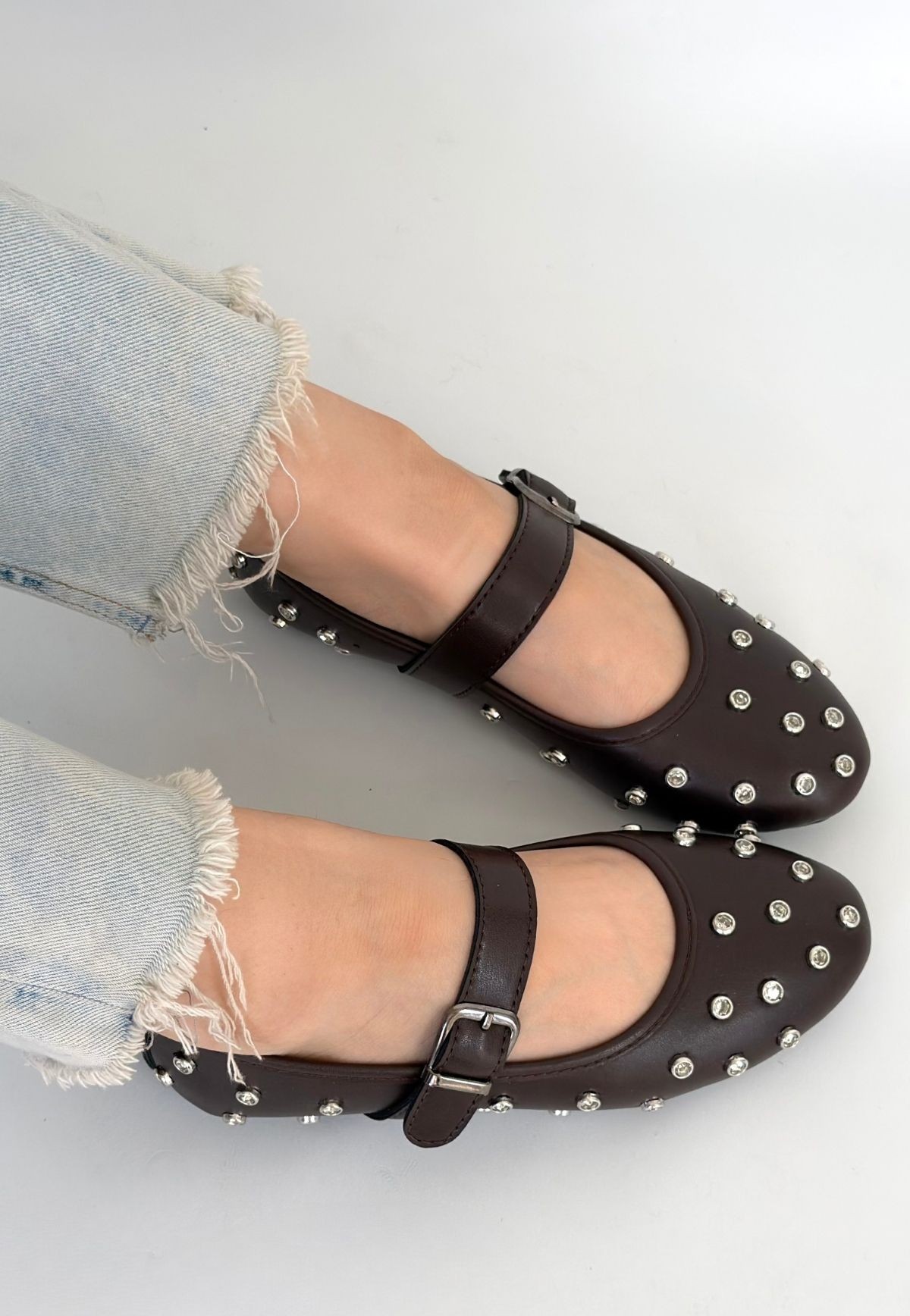 Ritta Kahverengi Cilt Kemerli Babet Ayakkabı - Lisinya