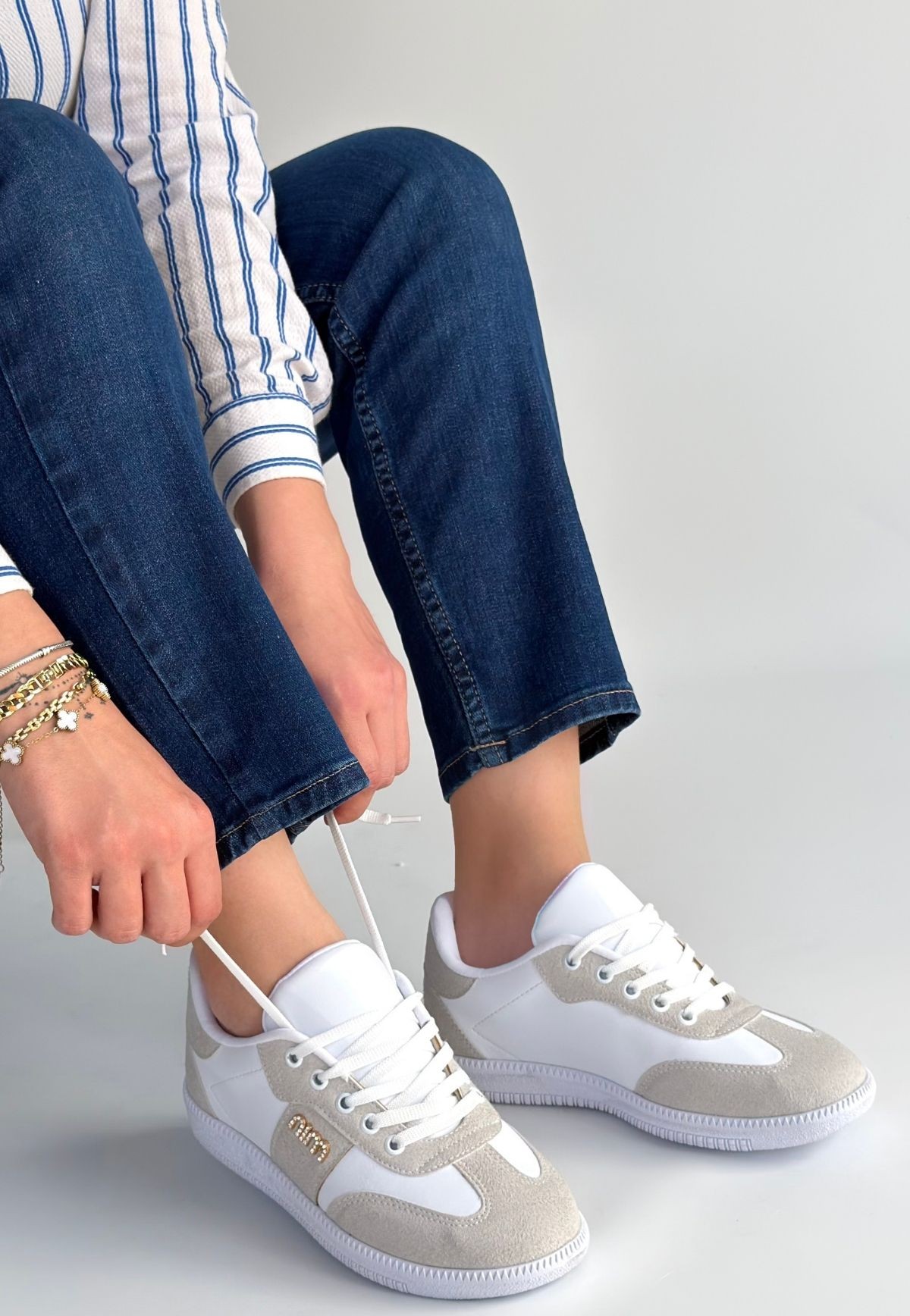 Lunga Beyaz Cilt Bağcıklı Spor Ayakkabı - Lisinya