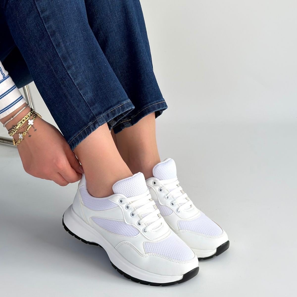 Slar Beyaz Cilt Spor Ayakkabı - Lisinya